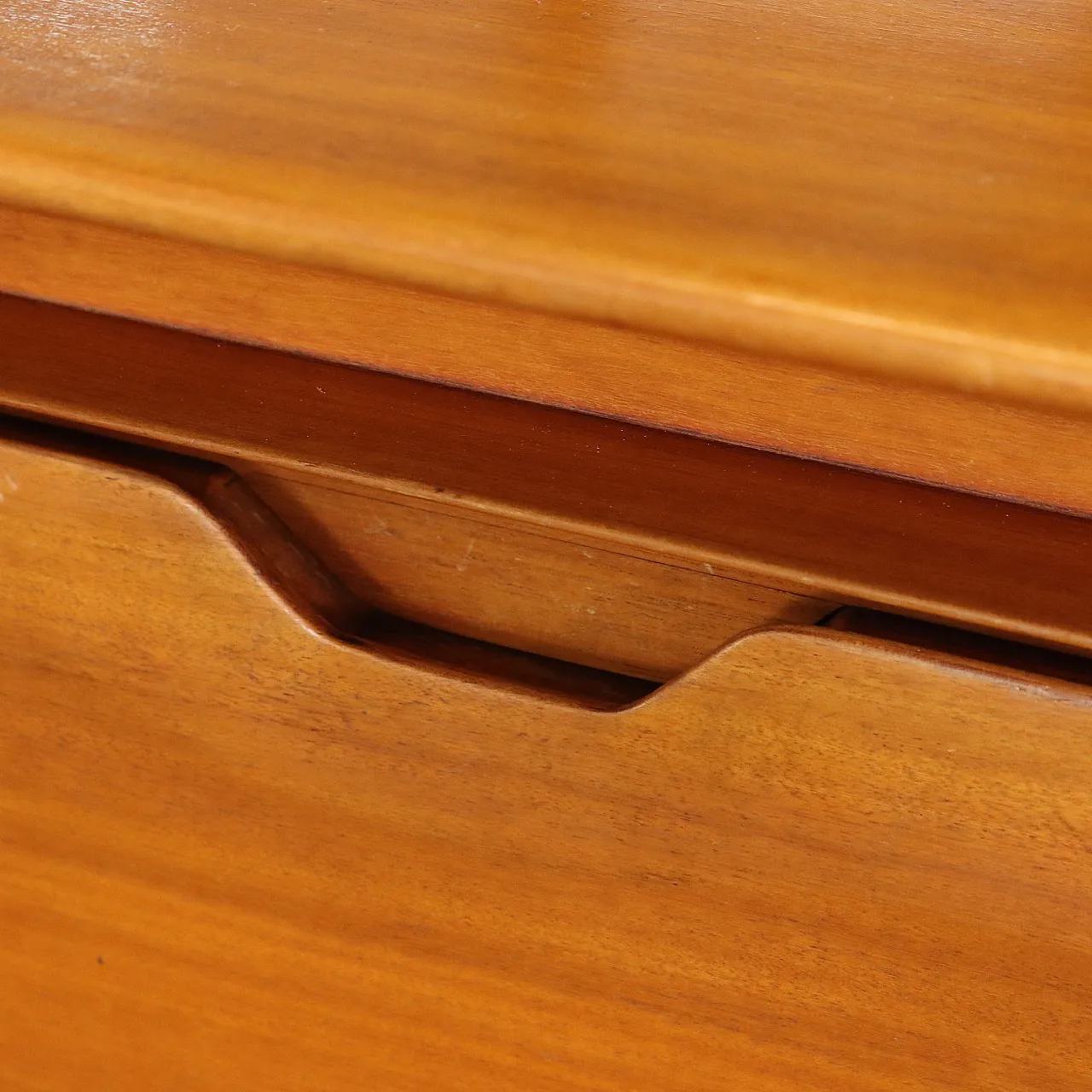 Mobile a parete in legno e alluminio, anni '50 9