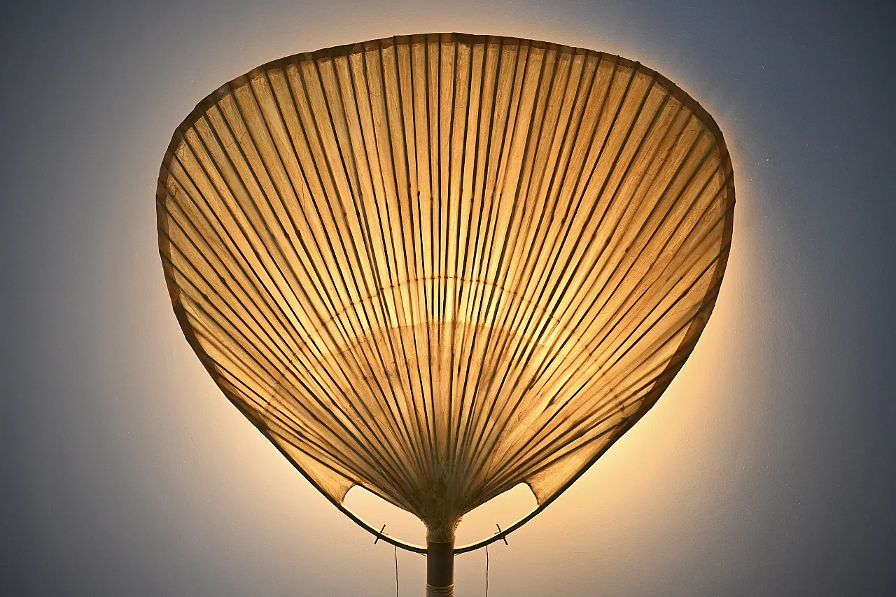 Lampada da pavimento Uchiwa di Ingo Maurer per il design M, anni '70 7