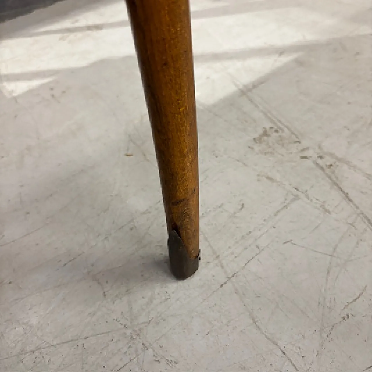 Italian Mid-century table with green painted glass top, 1960s 3