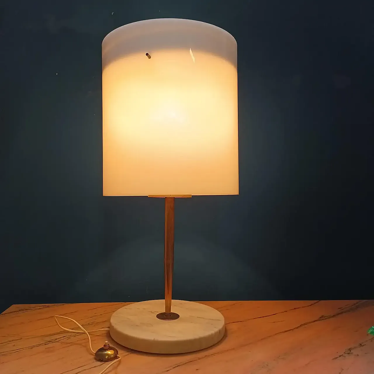 Stilnovo avolo lamp in marble, brass and plexiglass, 1950s 4