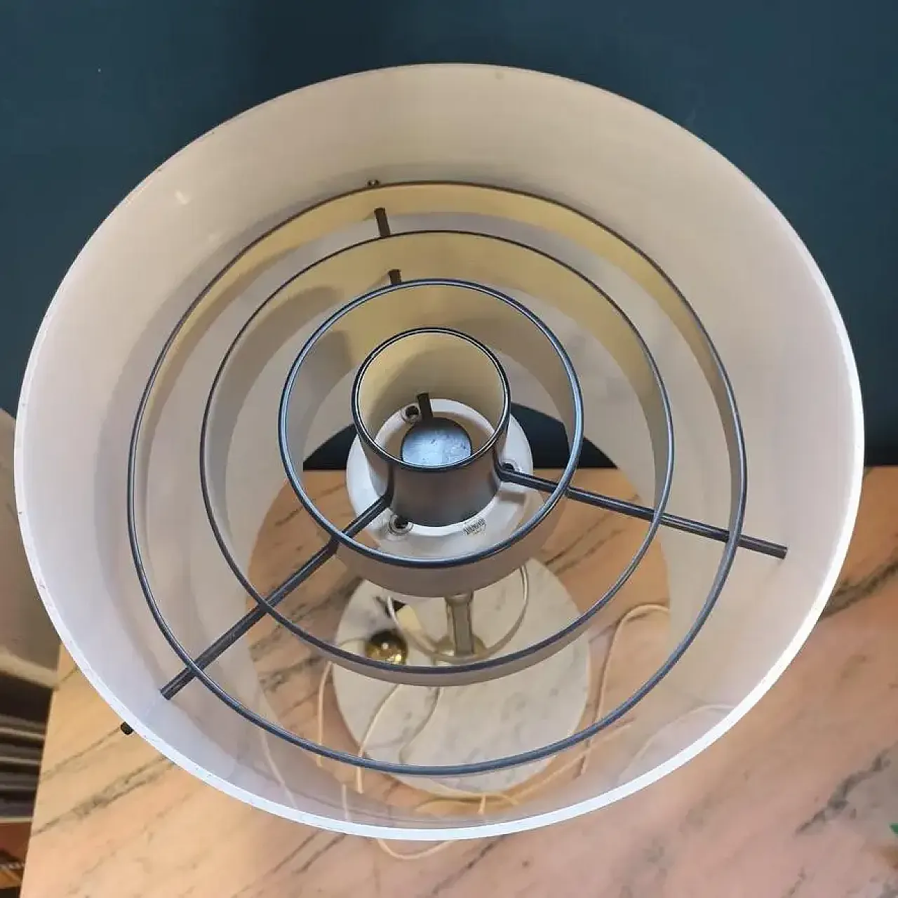 Stilnovo avolo lamp in marble, brass and plexiglass, 1950s 9