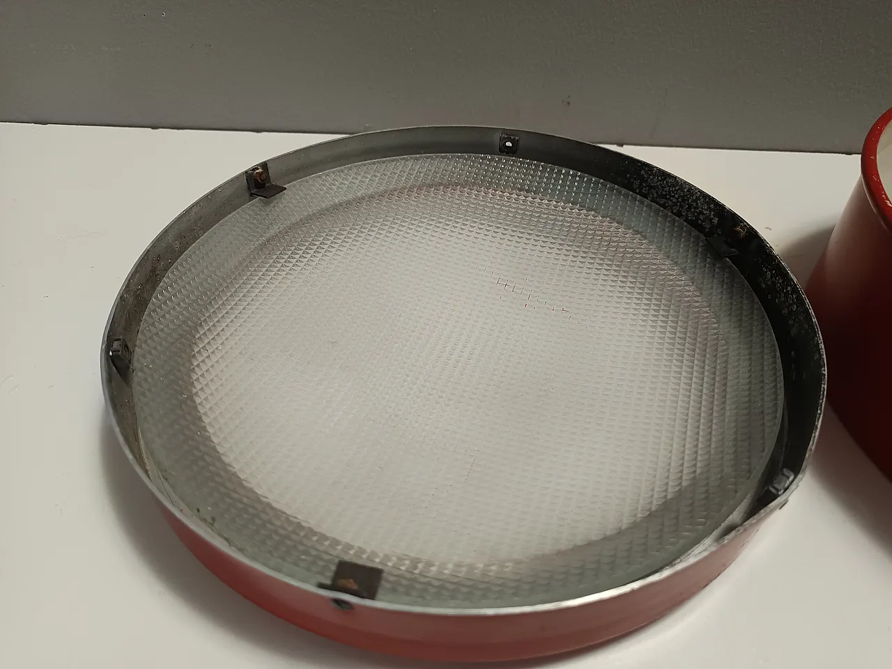 Red Metal and Glass Ceiling Light model 3055 by Gino Sarfatti for Arteluce, 1962 3