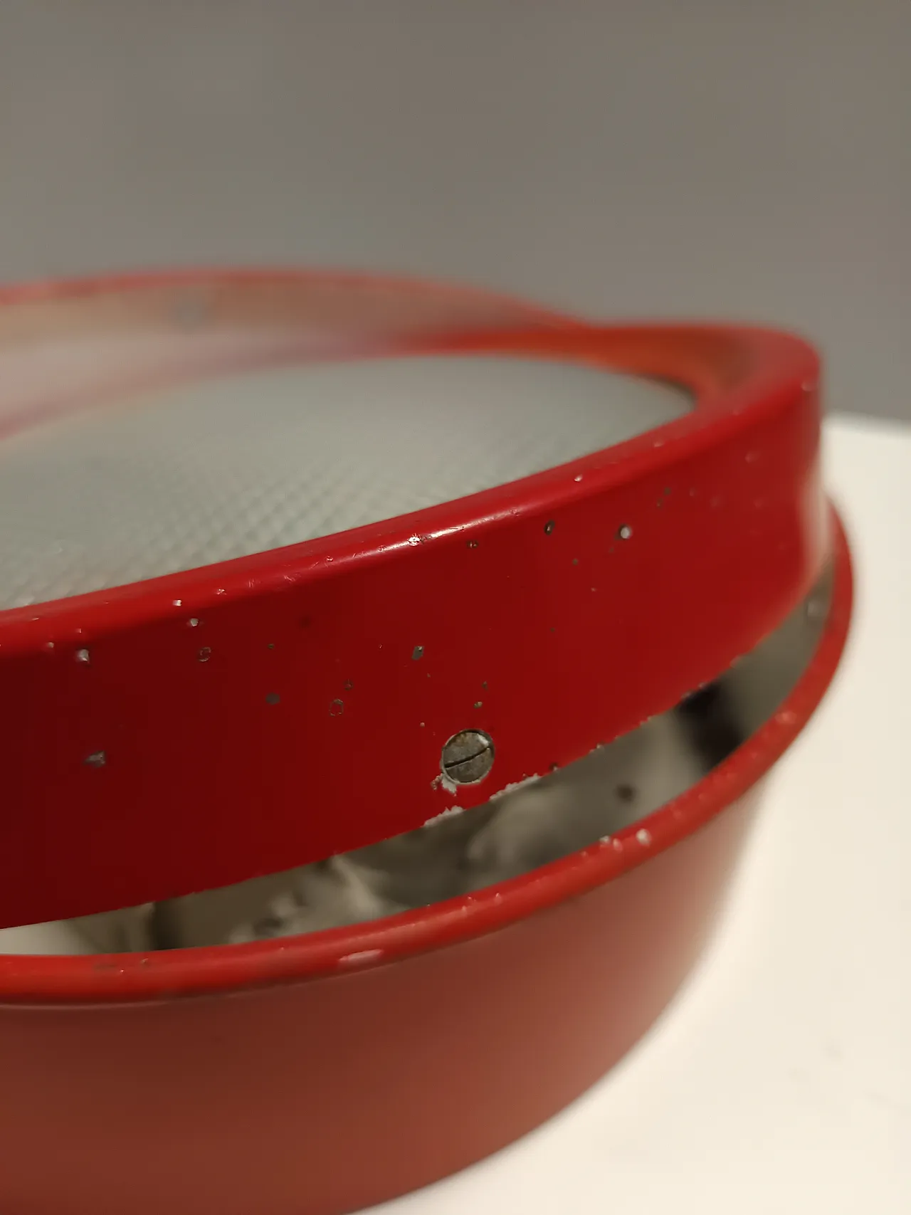 Red Metal and Glass Ceiling Light model 3055 by Gino Sarfatti for Arteluce, 1962 7