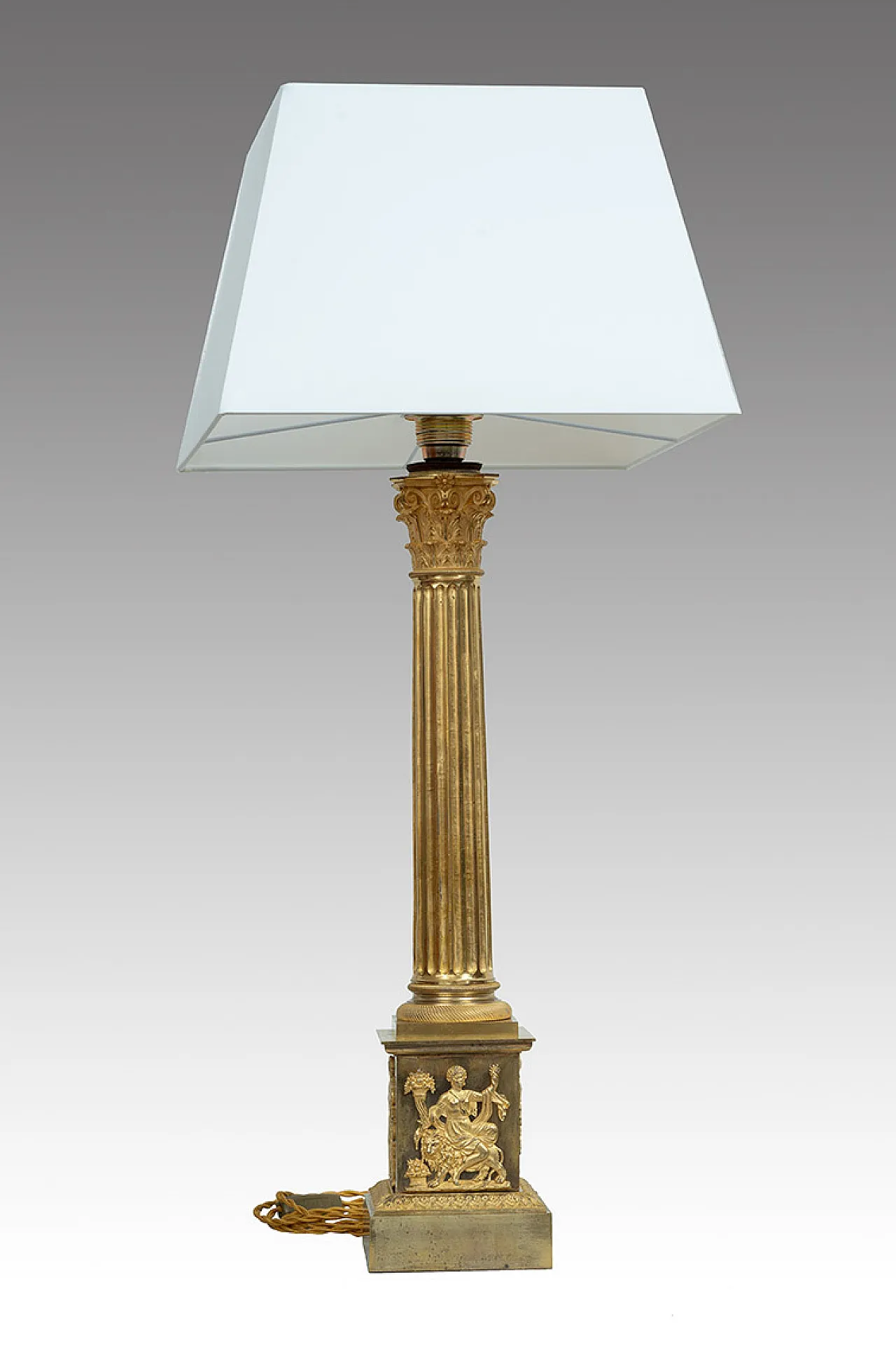 Ancient French empire lamp in finely chiseled gold bronze ap 1