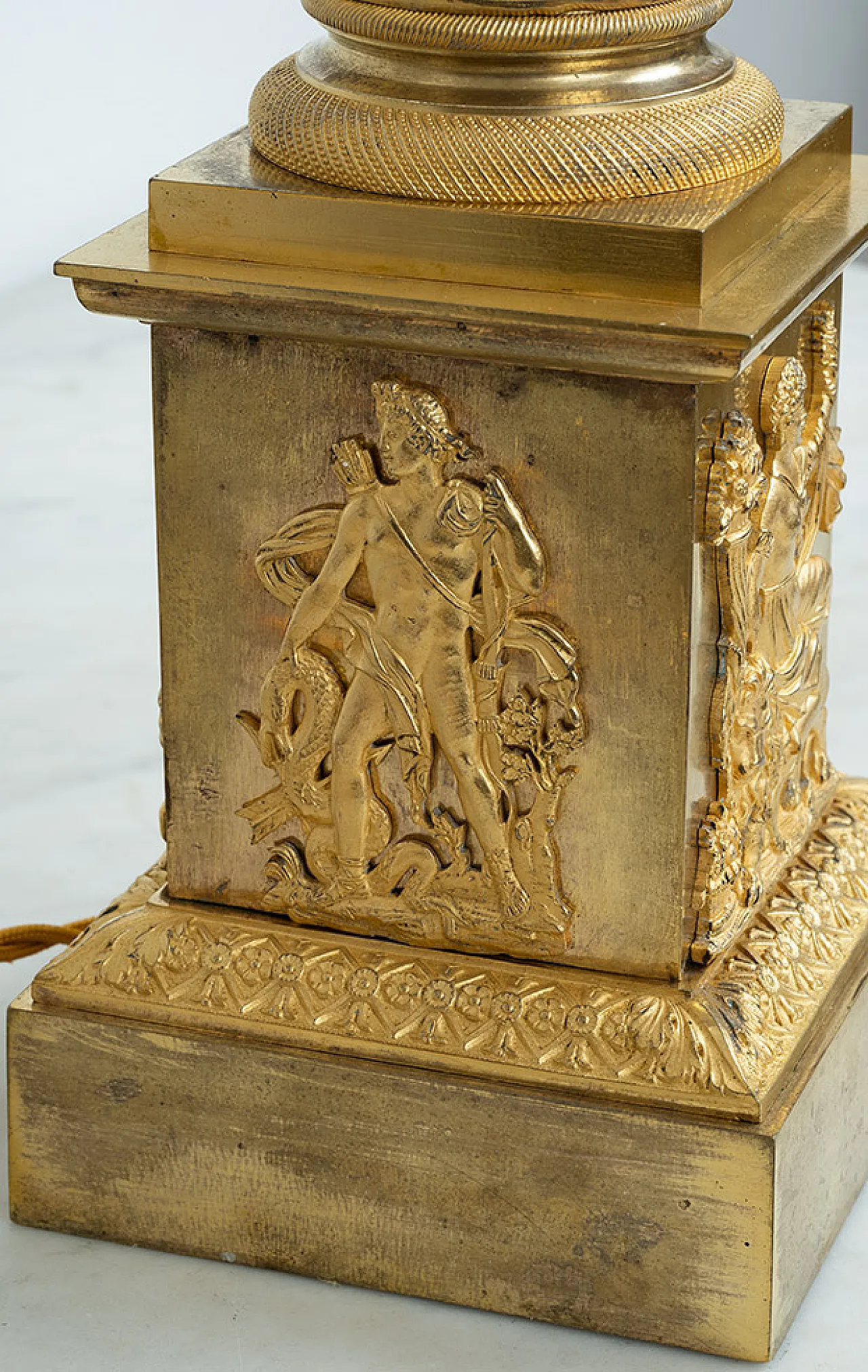 Ancient French empire lamp in finely chiseled gold bronze ap 3