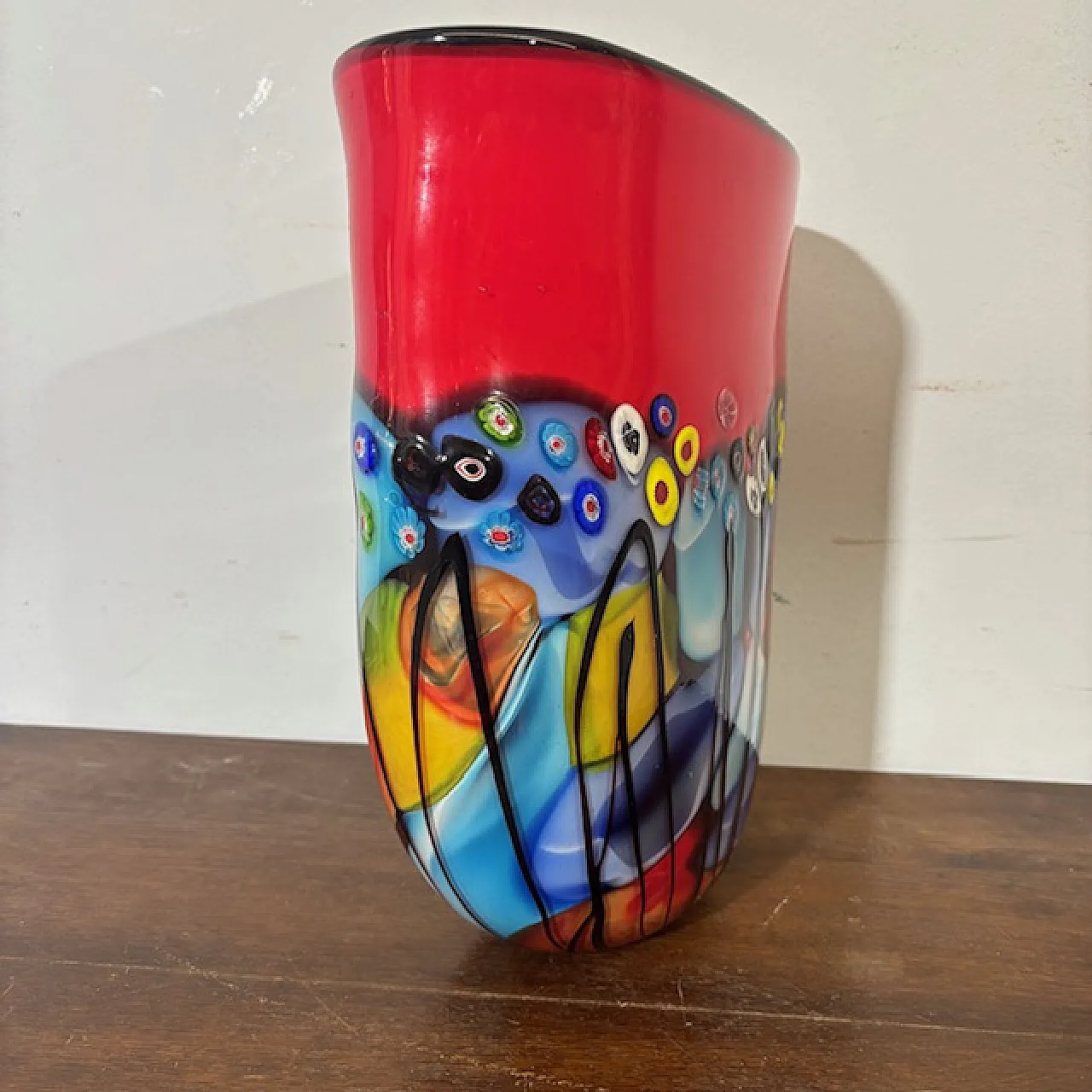 Vaso vetro Murano lavorazione incamiciata e a Murrine, anni '70 3