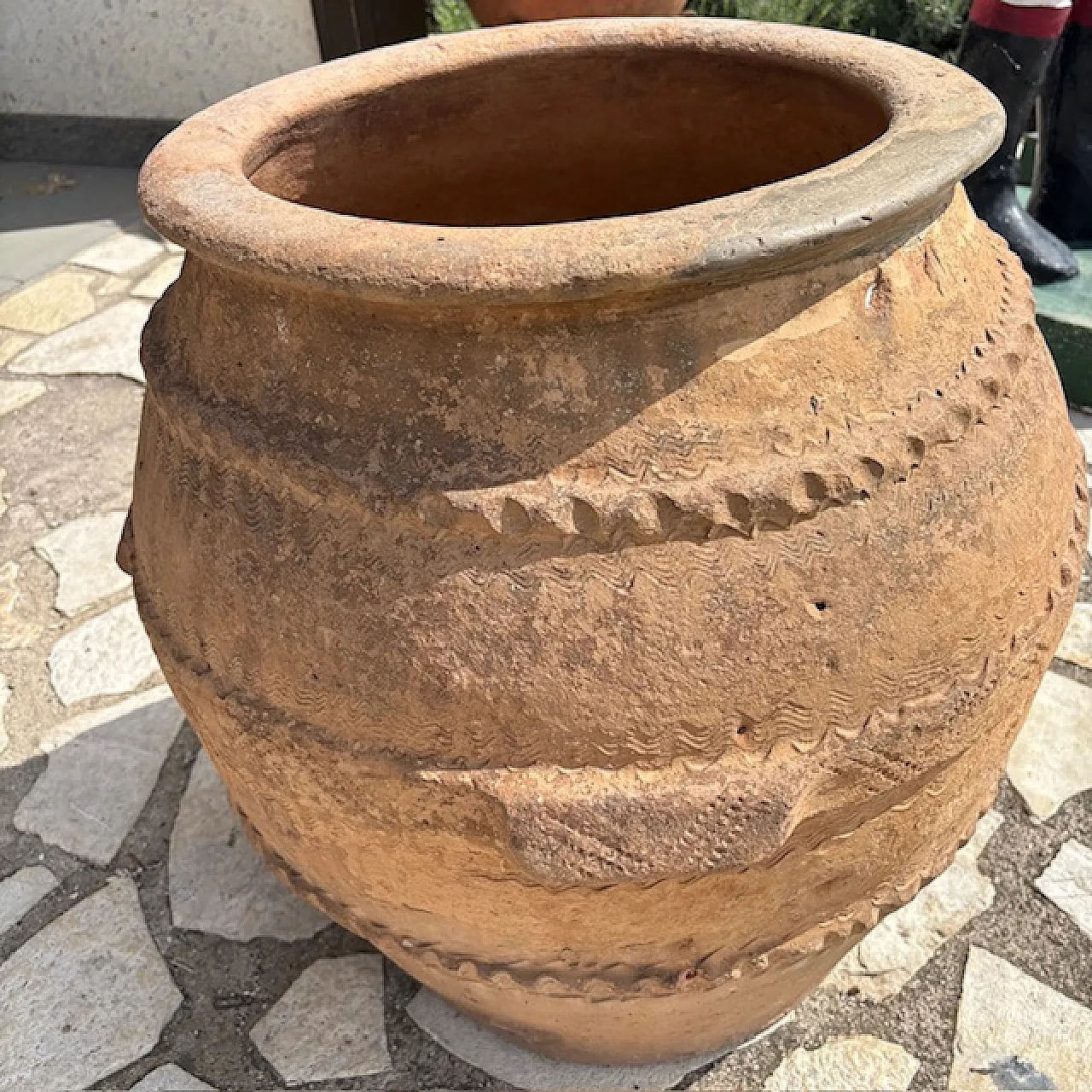 Large antique terracotta utdoor jar vase, 18th century 7