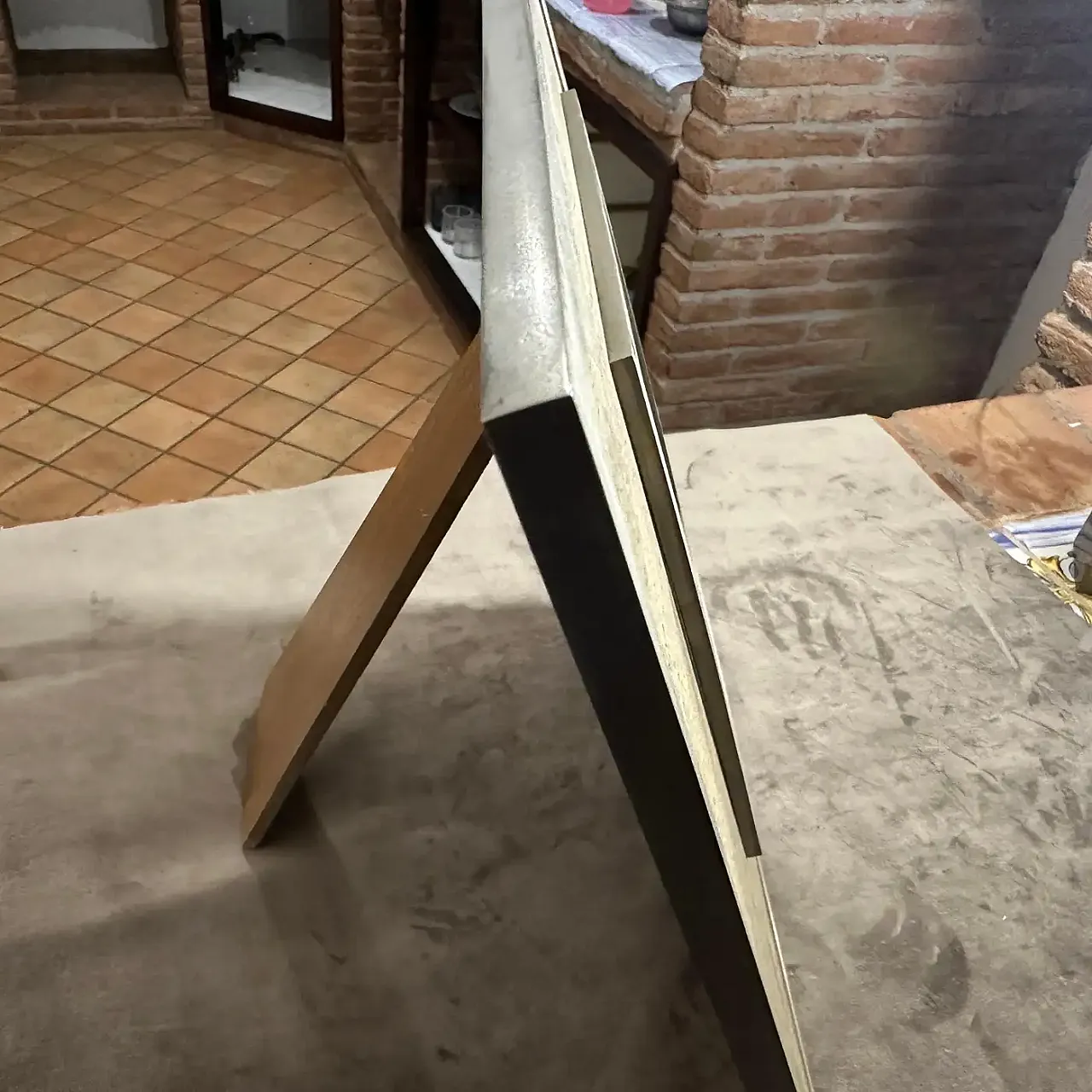 Cornice per quadri in argento e sughero di F. A. Botta, anni '70 8