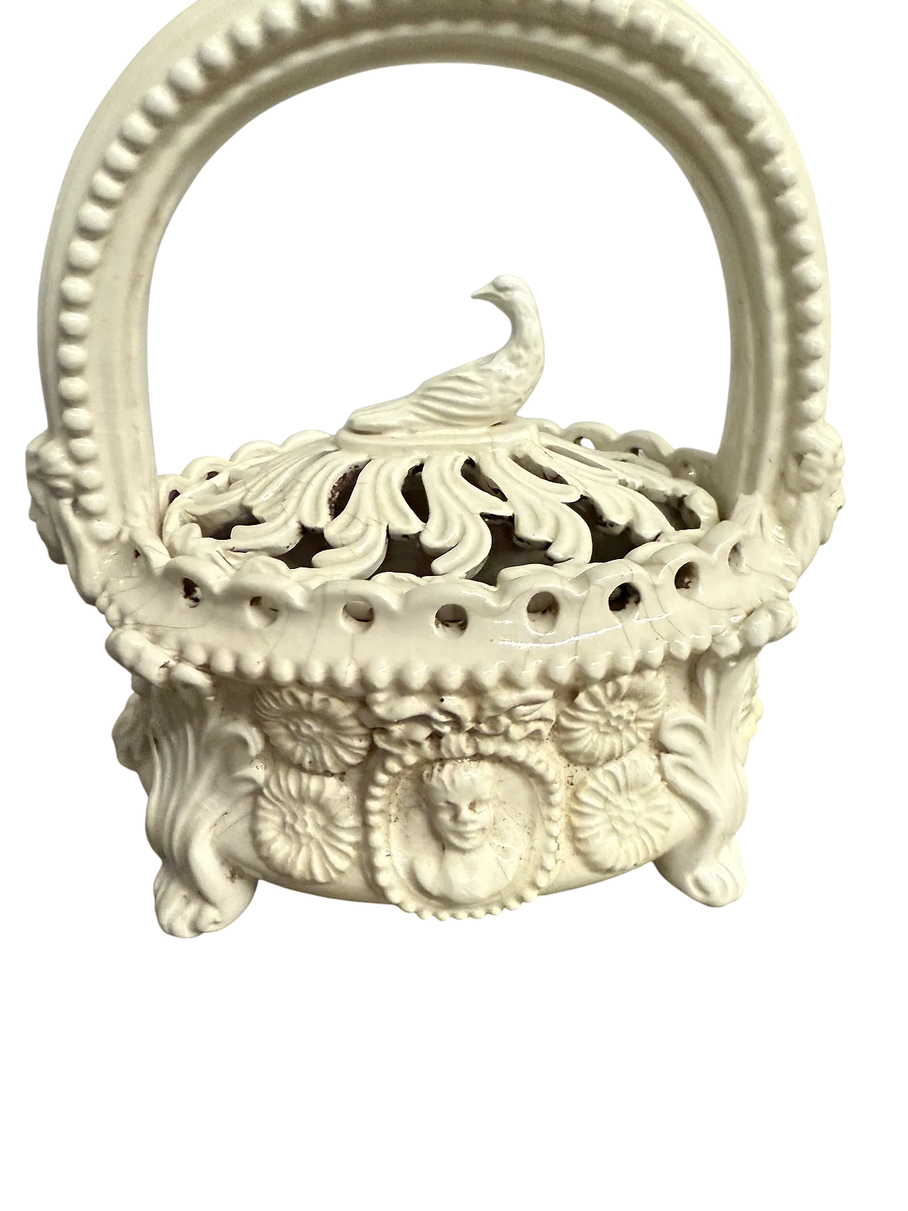 White enameled ceramic water heat, 19th century 13