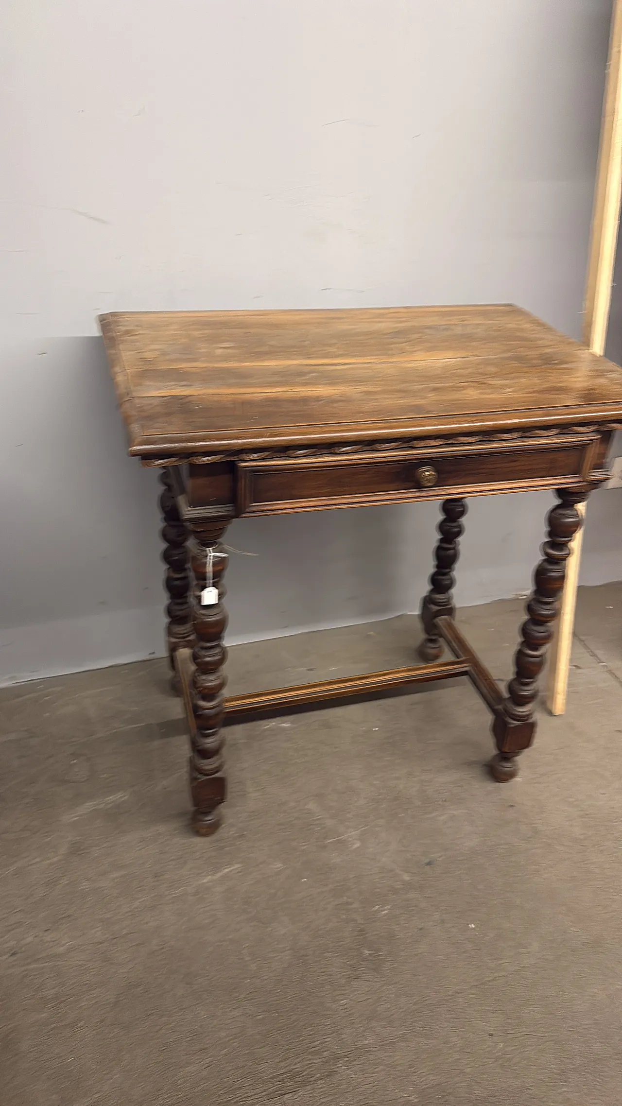 Tavolinetto scrittoio in noce massello, '800 2