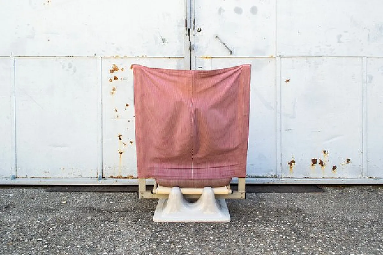 Poltrona modello AEO di Archizoom Associati per Cassina, anni '70 4