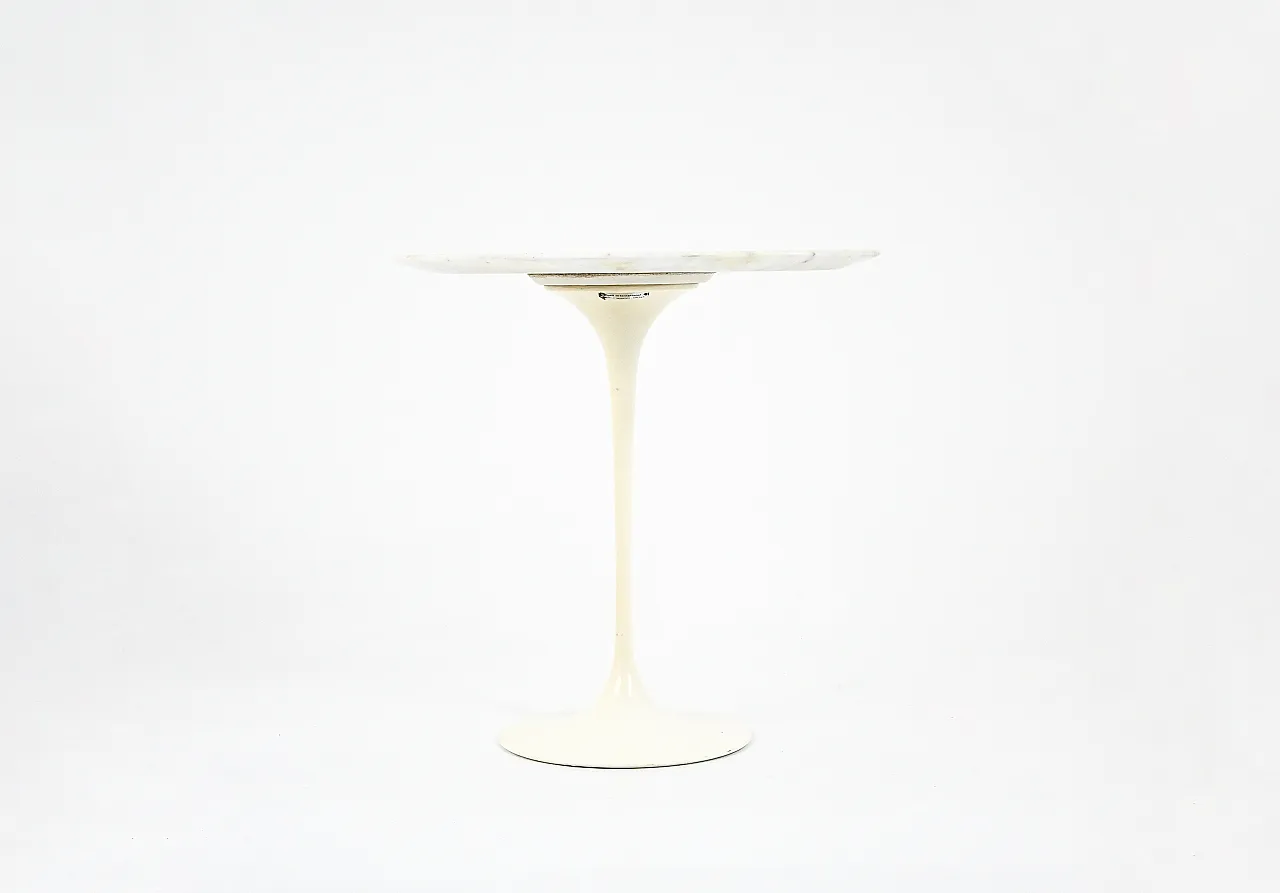 Oval Side Table by Eero Saarinen for Knoll International, 1960s 2