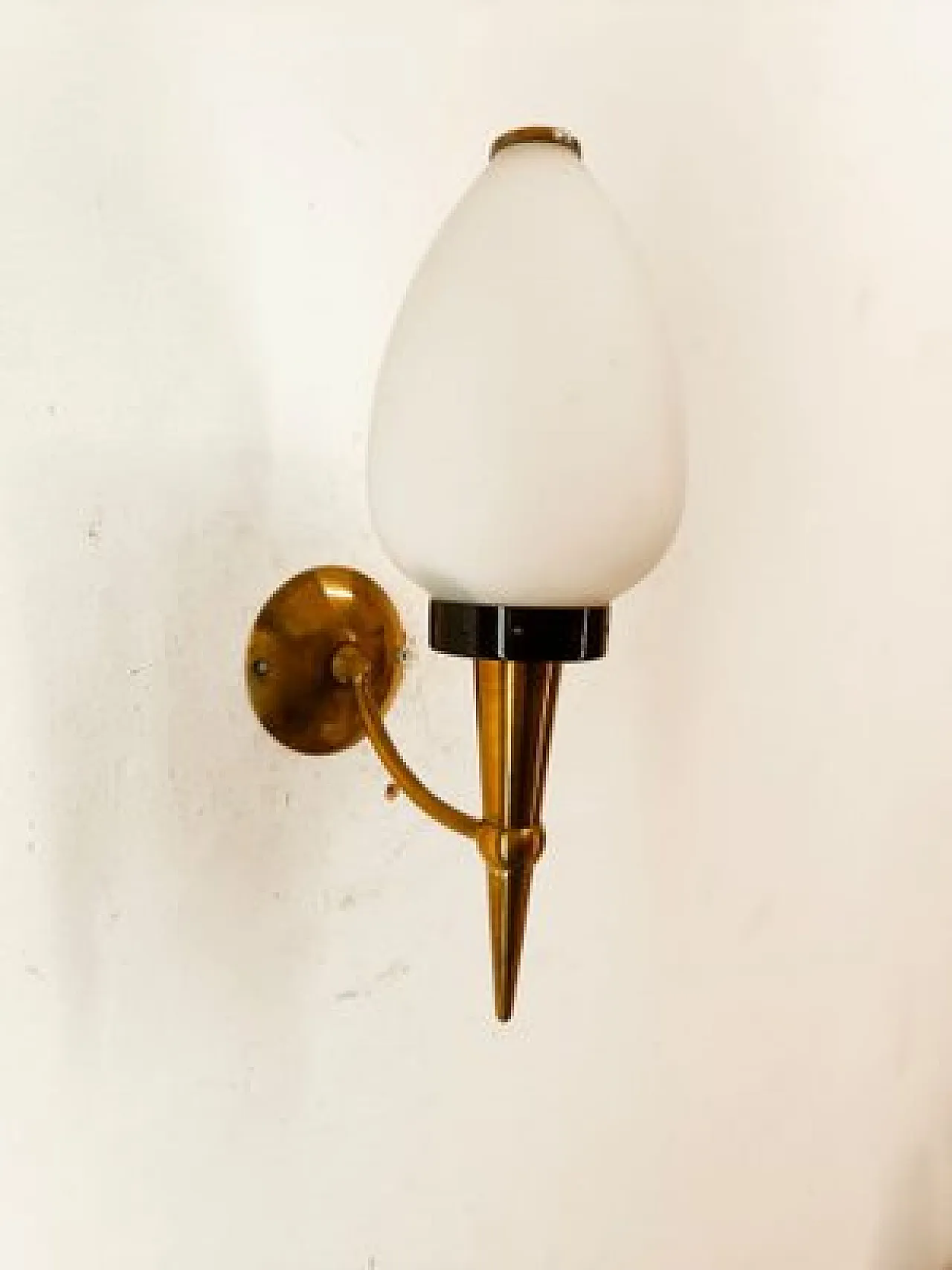 Brass wall light with opal glass, 1950s 2