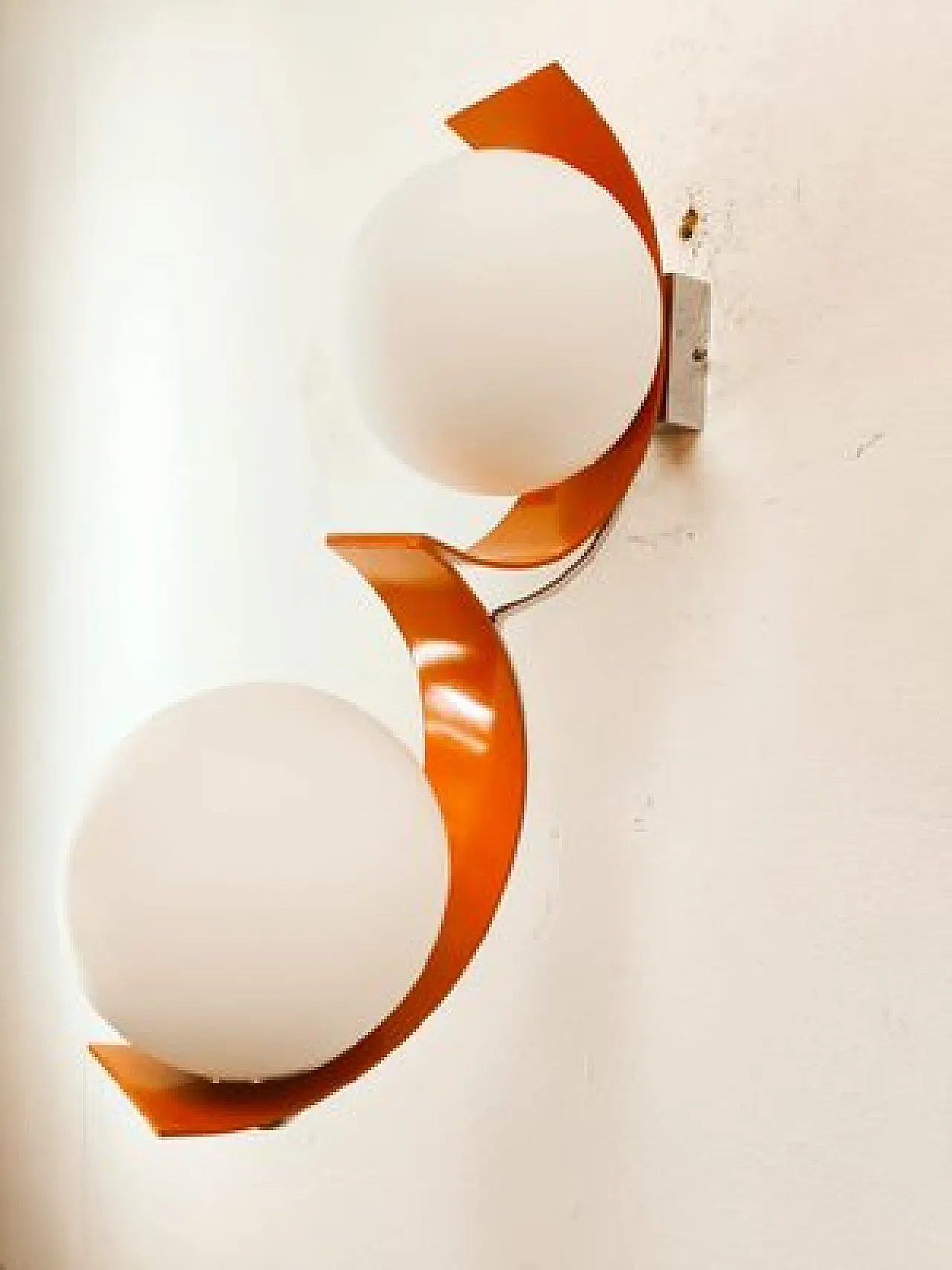 Applique con doppia sfera in vetro e metallo, anni '70 3