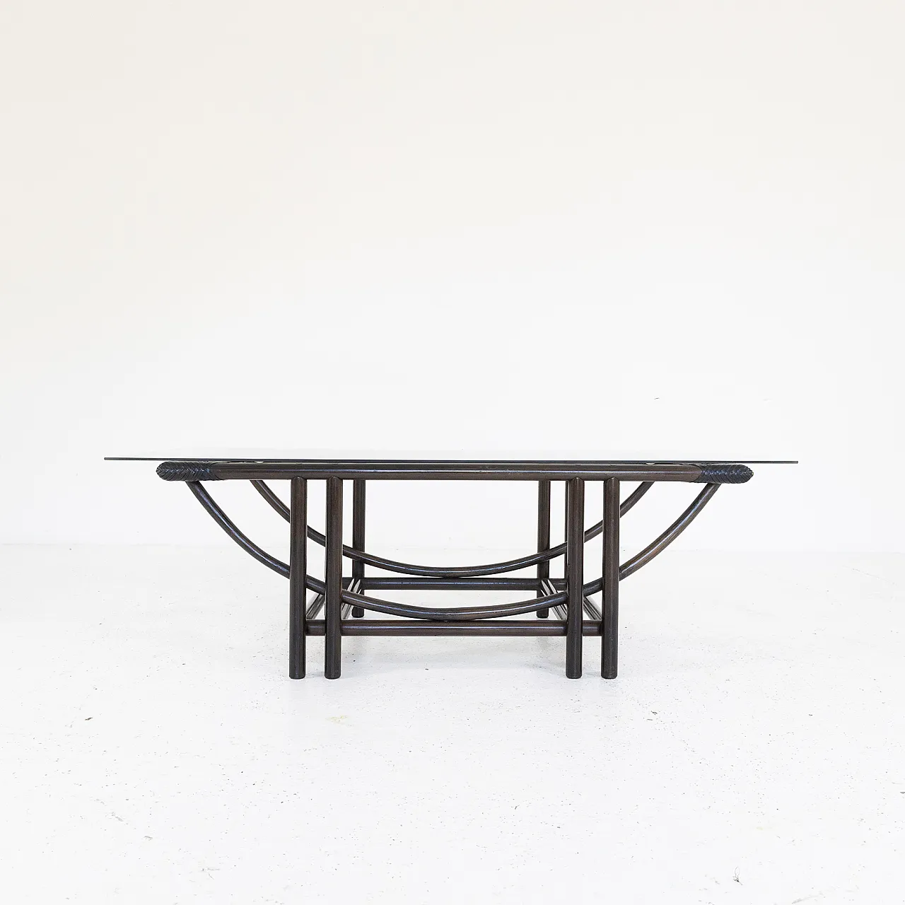 Tavolino da salotto in rattan con piano in vetro, anni ’70 6