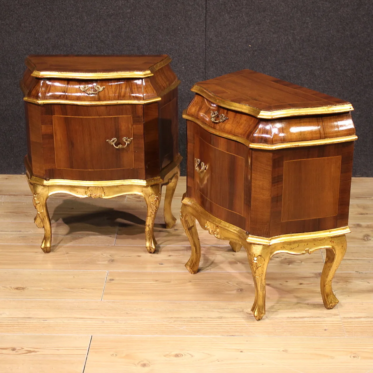 Pair of Venetian bedside tables, 20th century 7