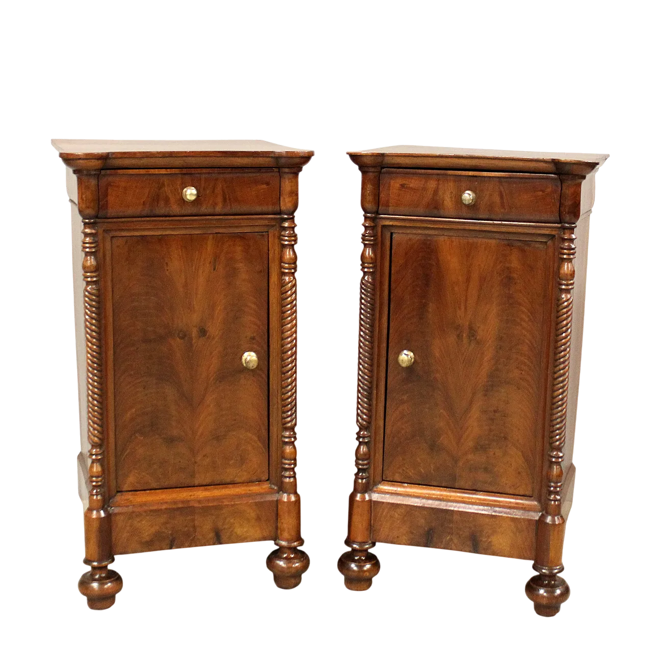 Pair of bedside tables in walnut Luigi Filippo, 19th century 11