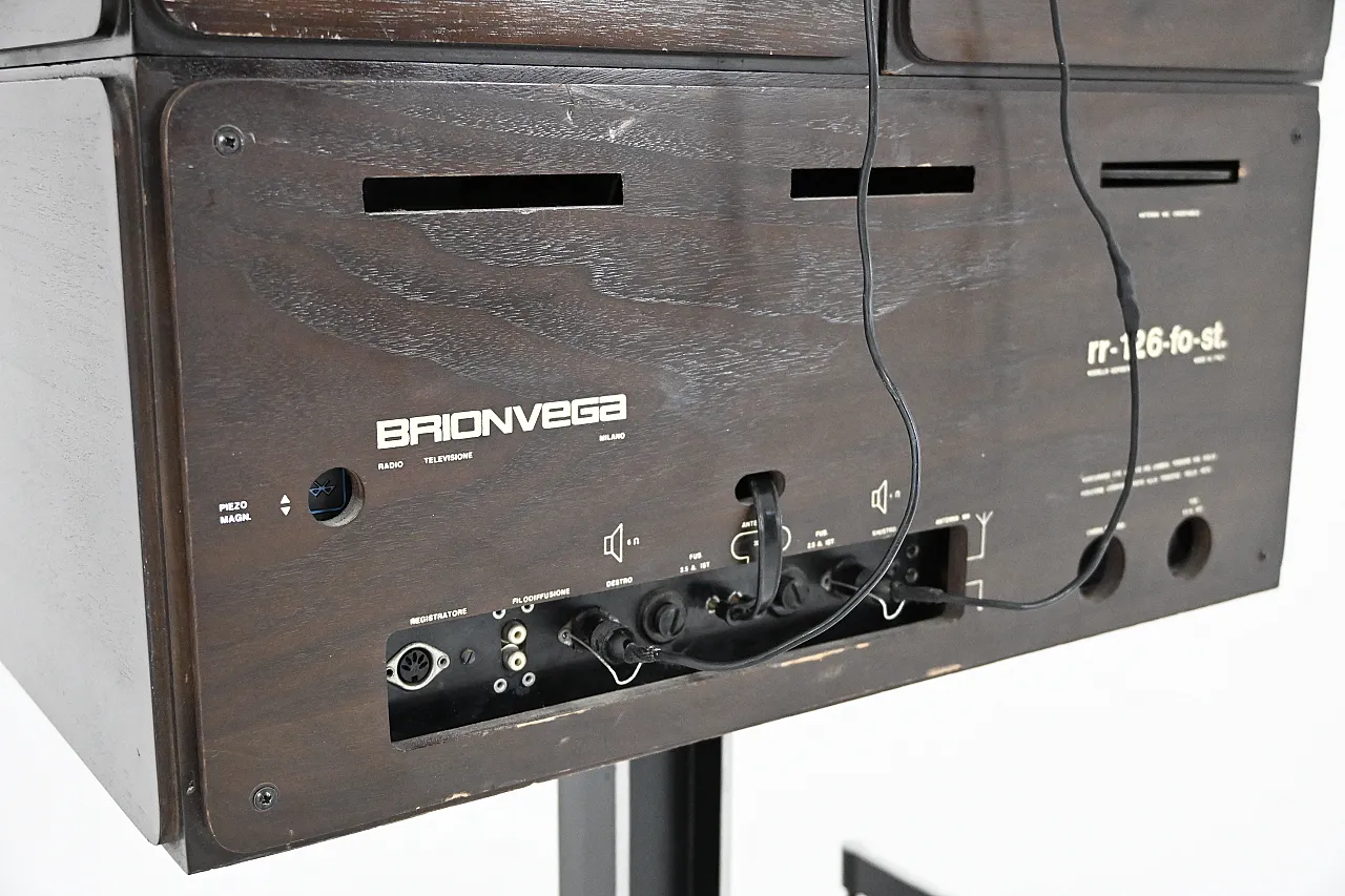 Radio RR-126 di Pier Giacomo e Achille Castiglioni per Brionvega, 1960 9