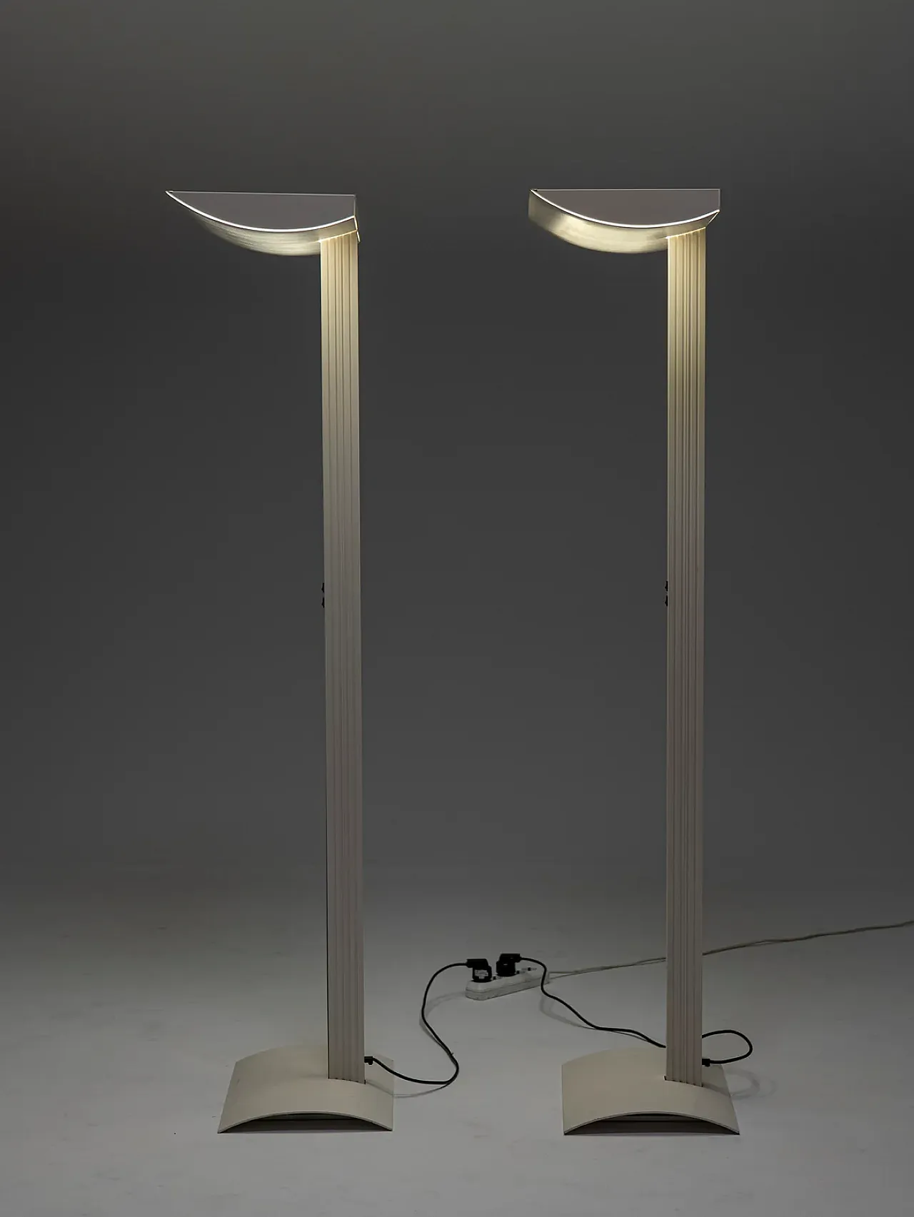 Pair of white Sames floor lamps, 1980s 2