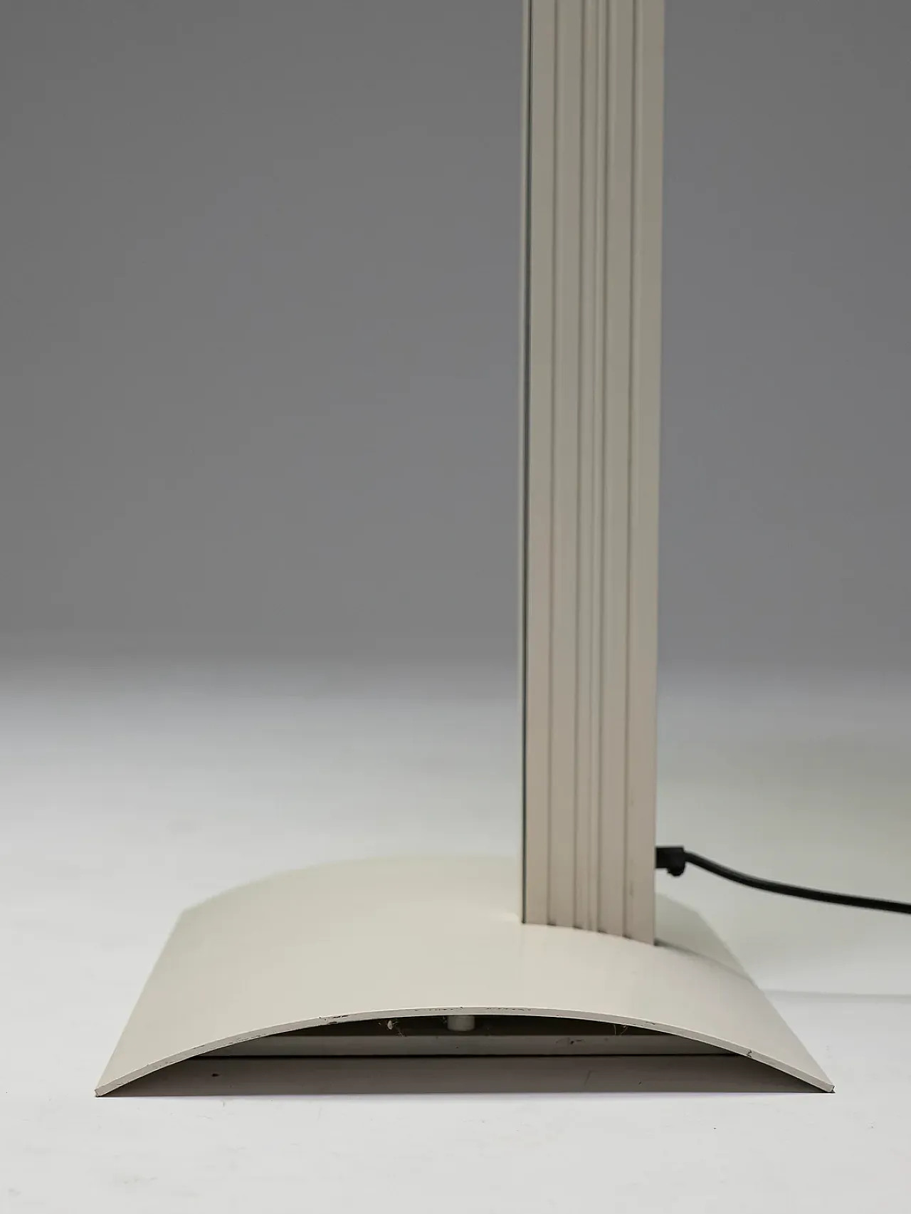 Pair of white Sames floor lamps, 1980s 8