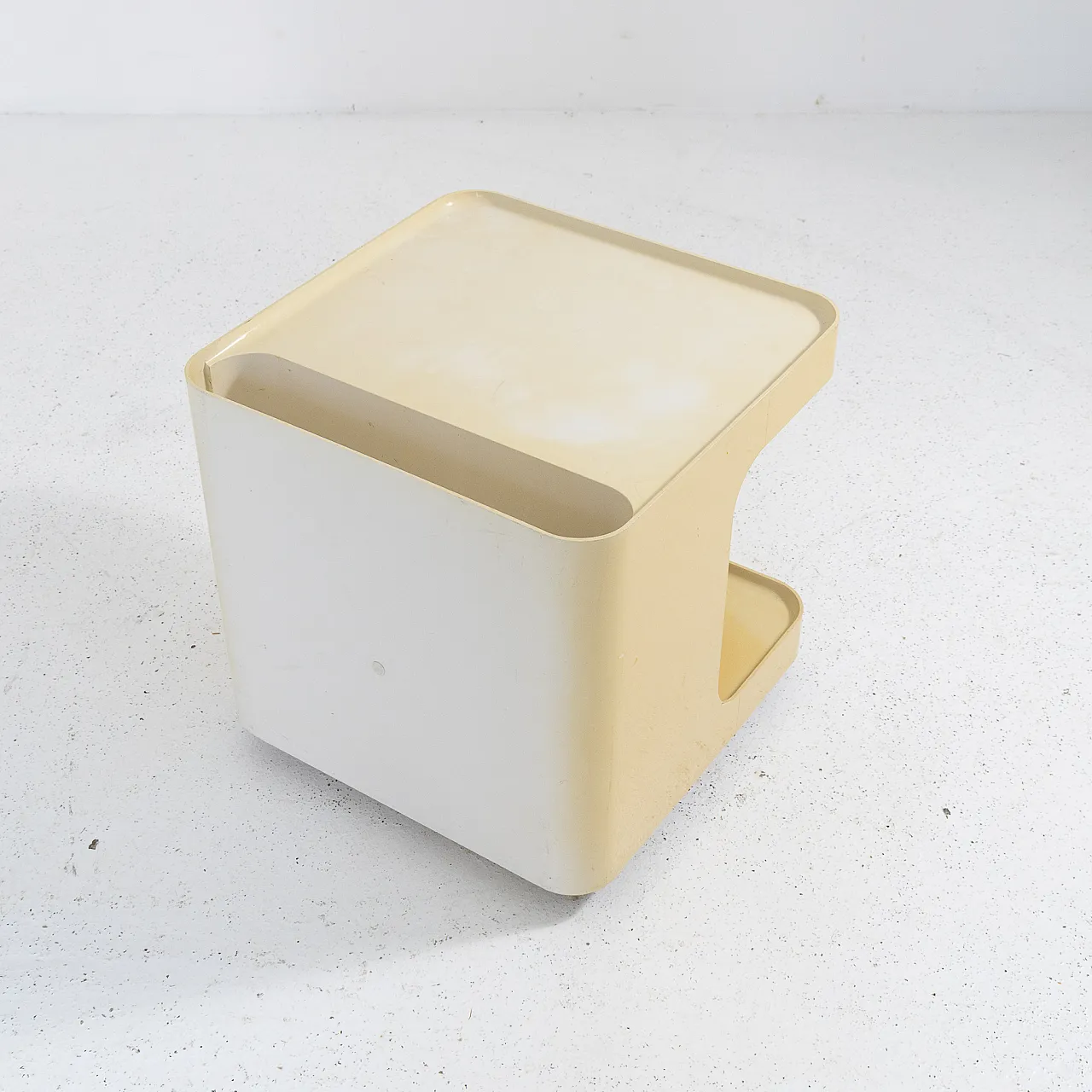 Tavolino contenitore mod. 1030 di M. Siard per Longato, anni '70 5