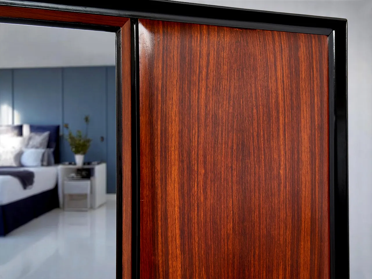 Armadio in legno in teak di metà secolo italiano 7 porte di Vittorio Dassi, anni '50 24