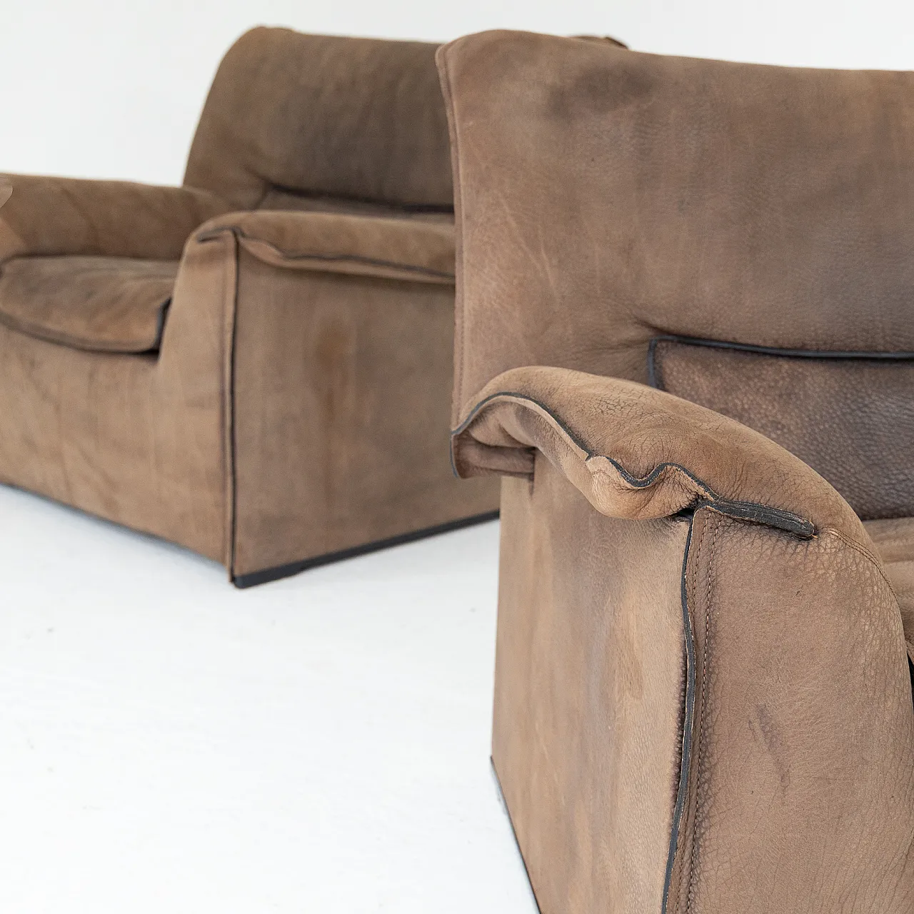 Coppia di poltrone Lauriana di A. e T. Scarpa per B&B Italia, anni '70 3