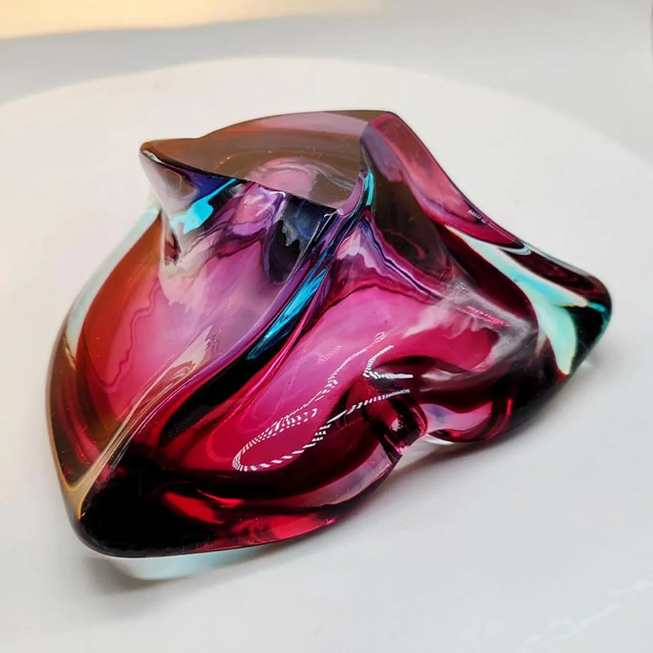 Posacenere in vetro di Murano viola, anni '60 8