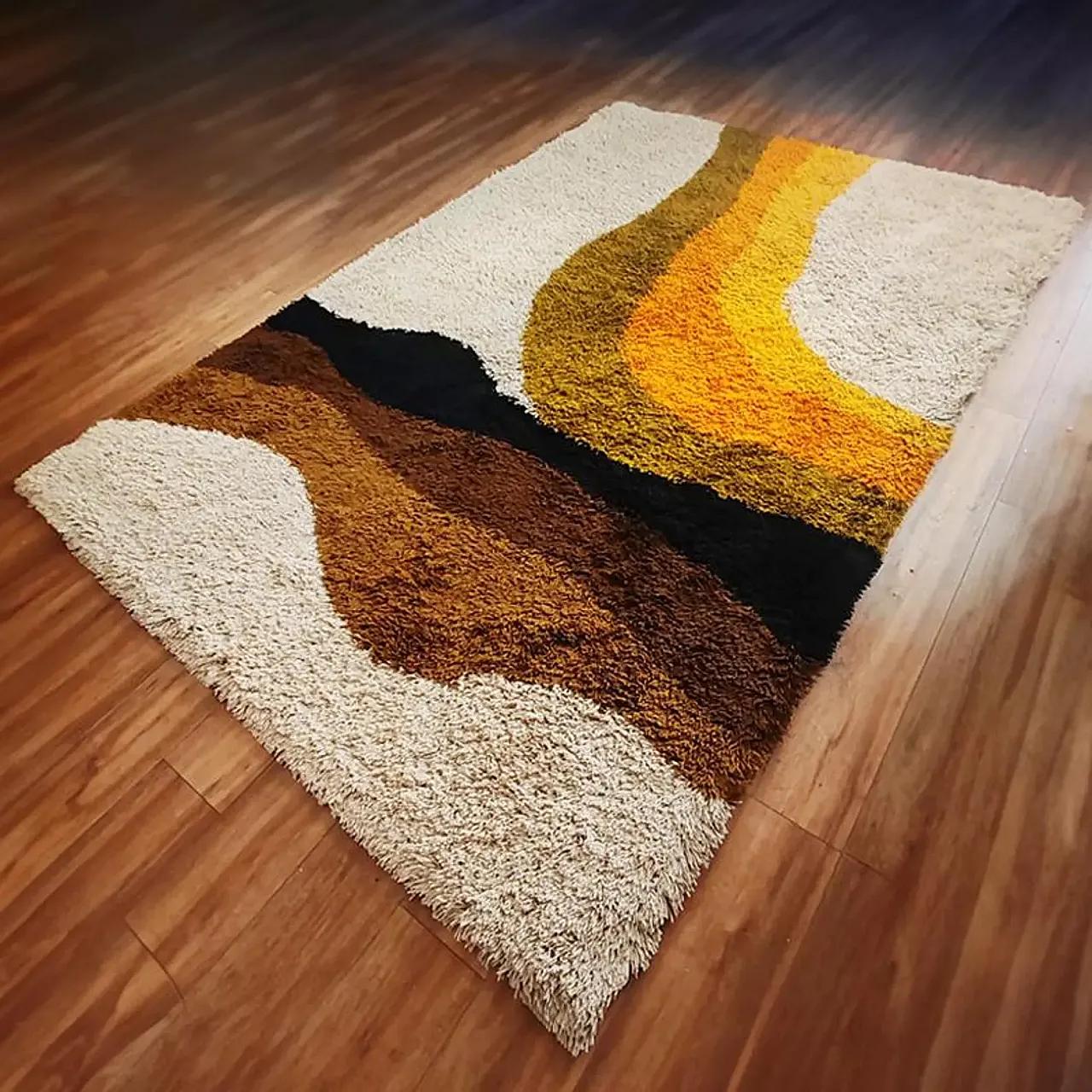 Big Space Age rug in wool, 1970s 3