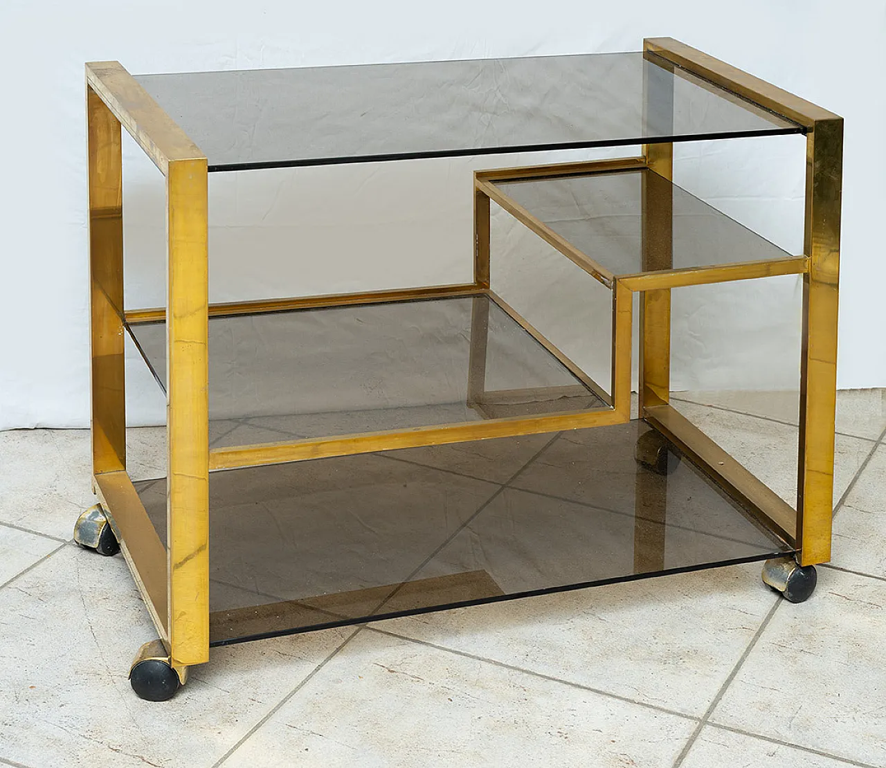 Carrello in ottone e cristallo stile Romeo Rega per Saporiti, anni '70 2