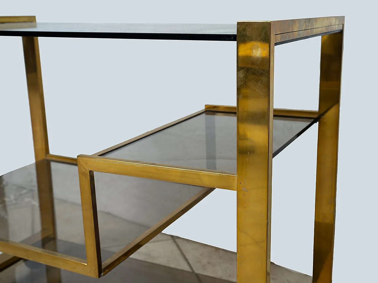 Carrello in ottone e cristallo stile Romeo Rega per Saporiti, anni '70 3