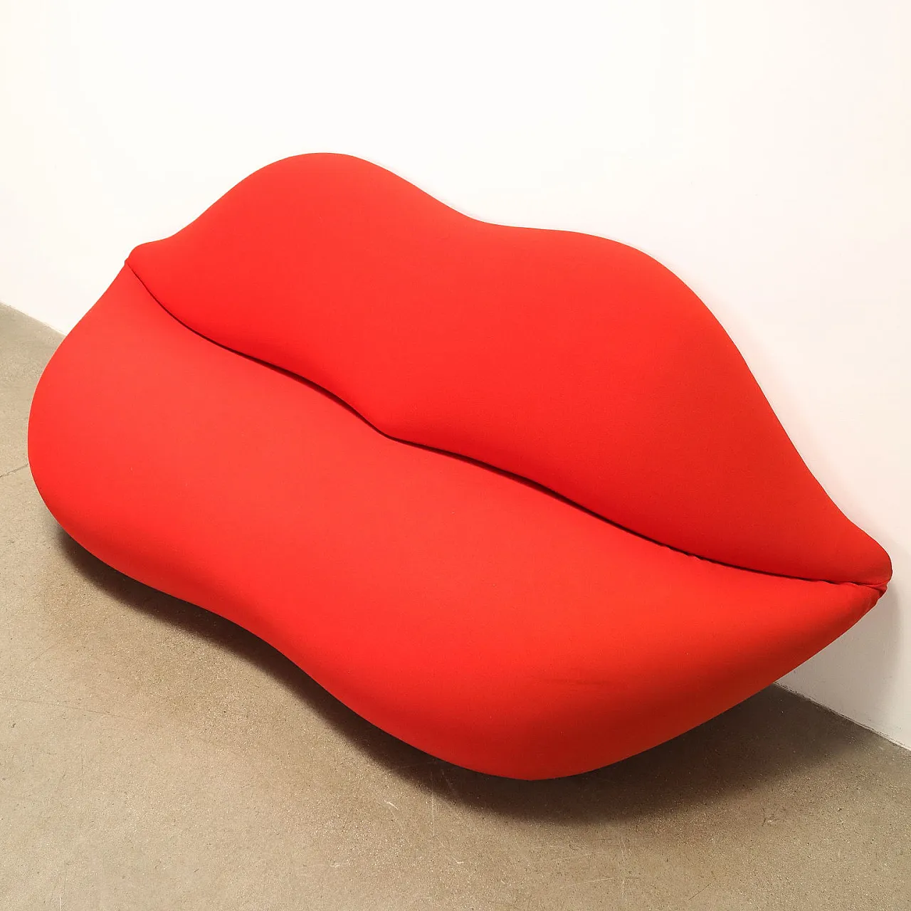 Bocca sofa in red fabric by Studio 65 for Gufram, 1970s 8