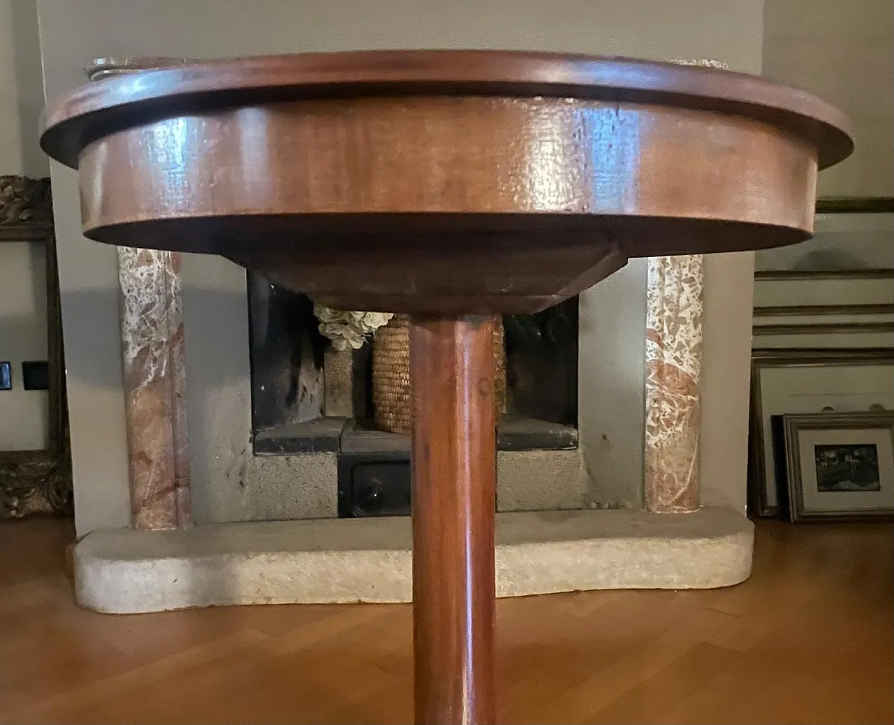 Table Empire syle, 19th century 4