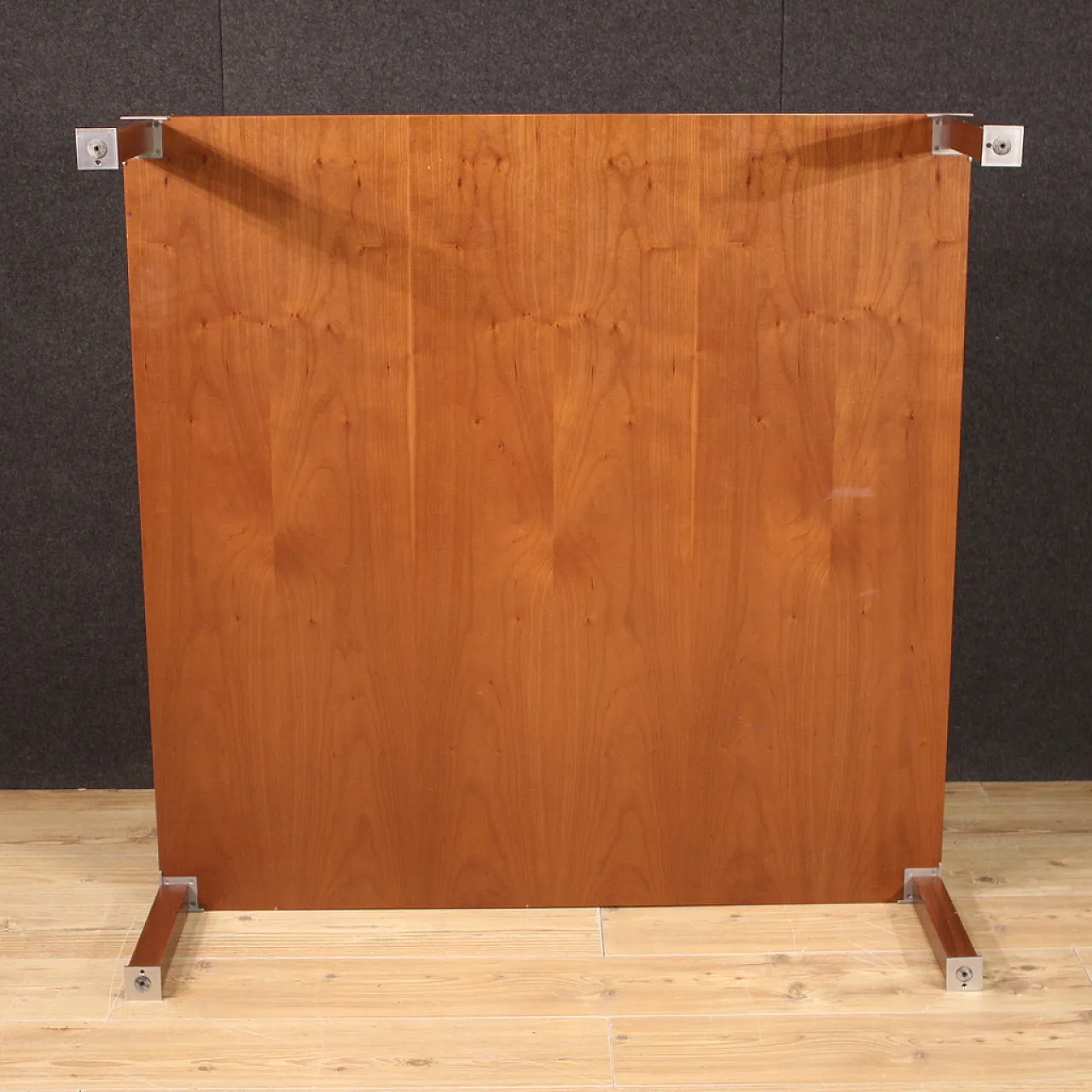 Tavolo da salotto di design in legno di ciliegio, anni 80' 12