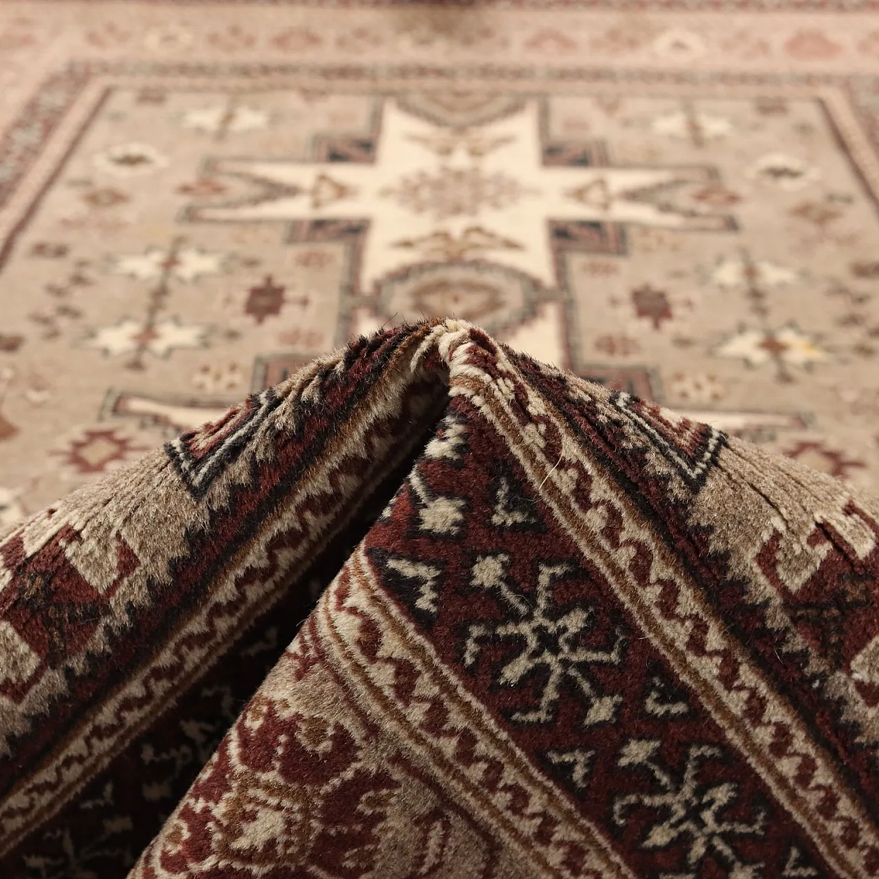 Tappeto marrone e beige Kayseri a nodo fine in cotone e lana 9