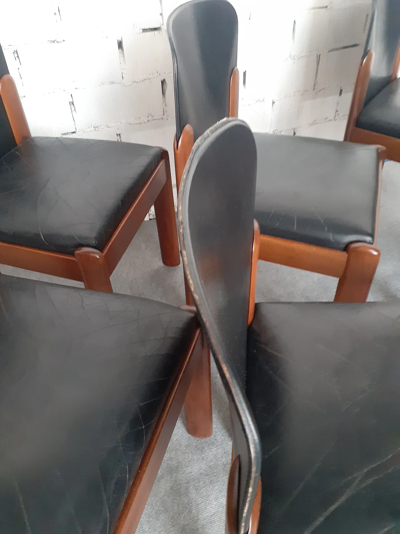 6 sedie di Silvio Coppola per Bernini, anni '60 11