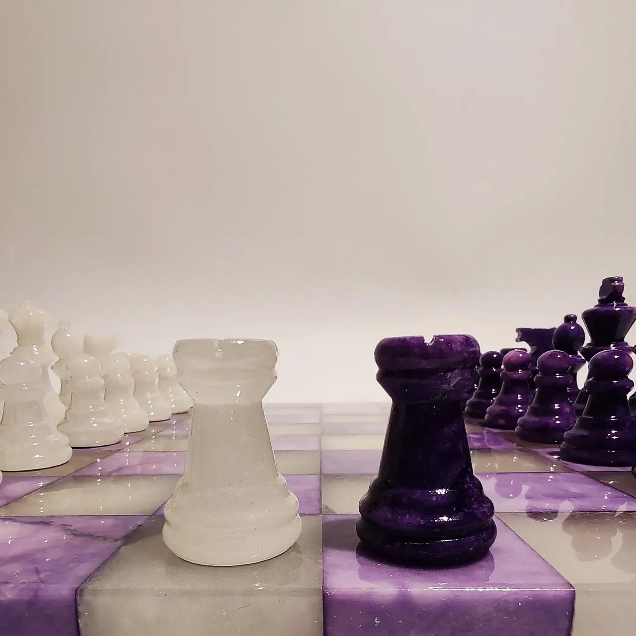 Scacchi in alabastro intagliato a mano, anni '70 9