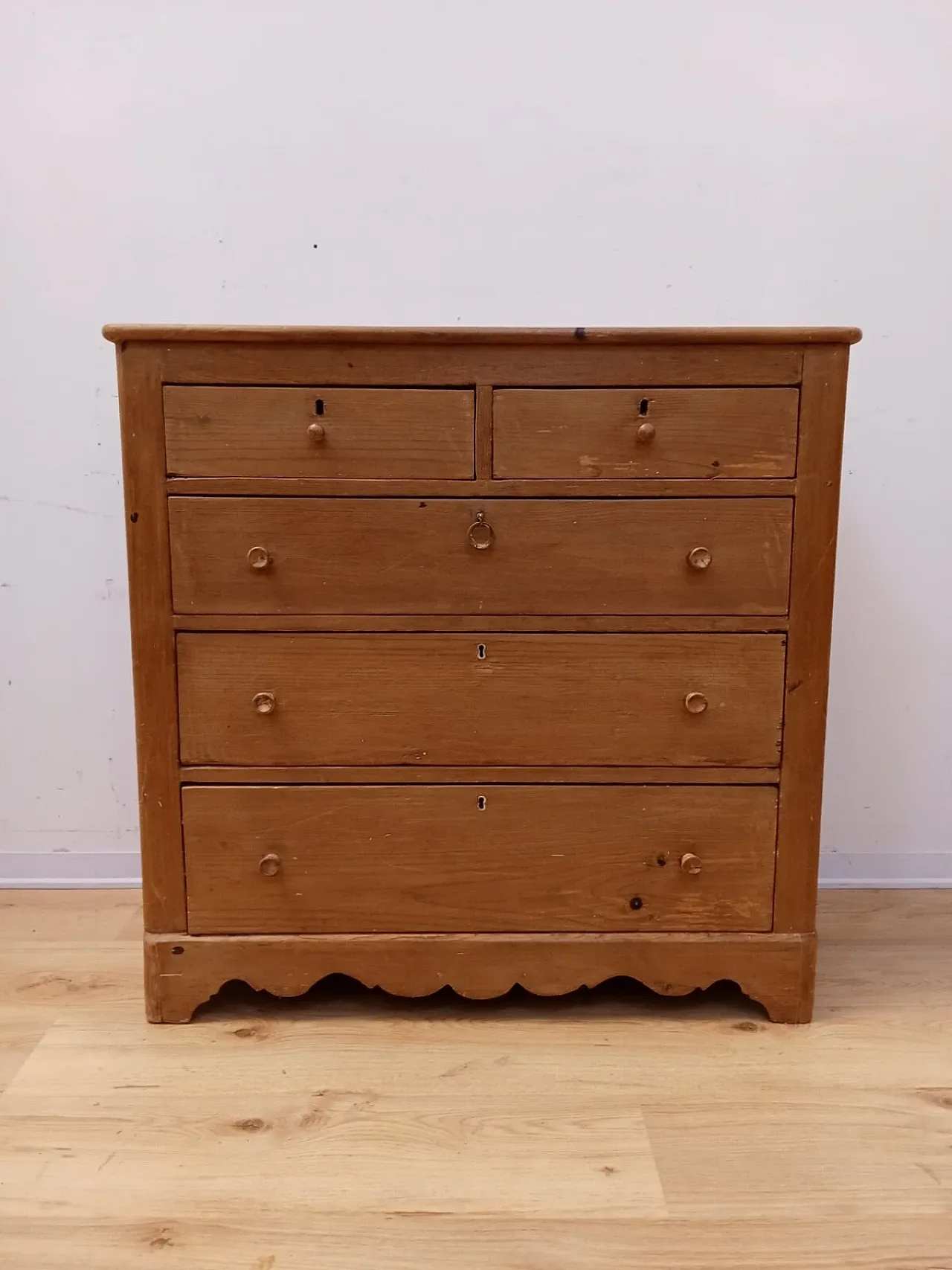 Solid fir chest of drawers, late 19th century 2