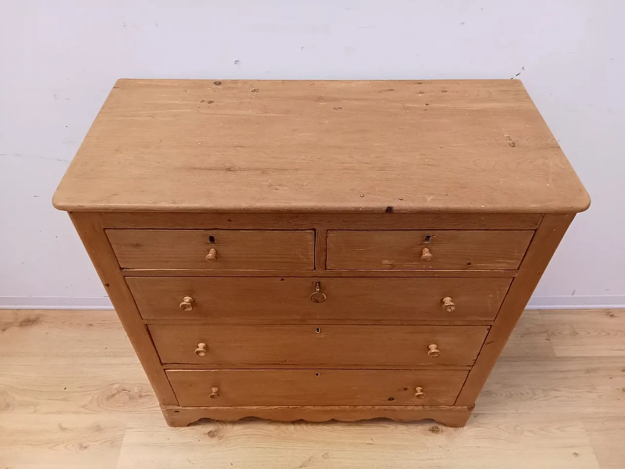 Solid fir chest of drawers, late 19th century 5