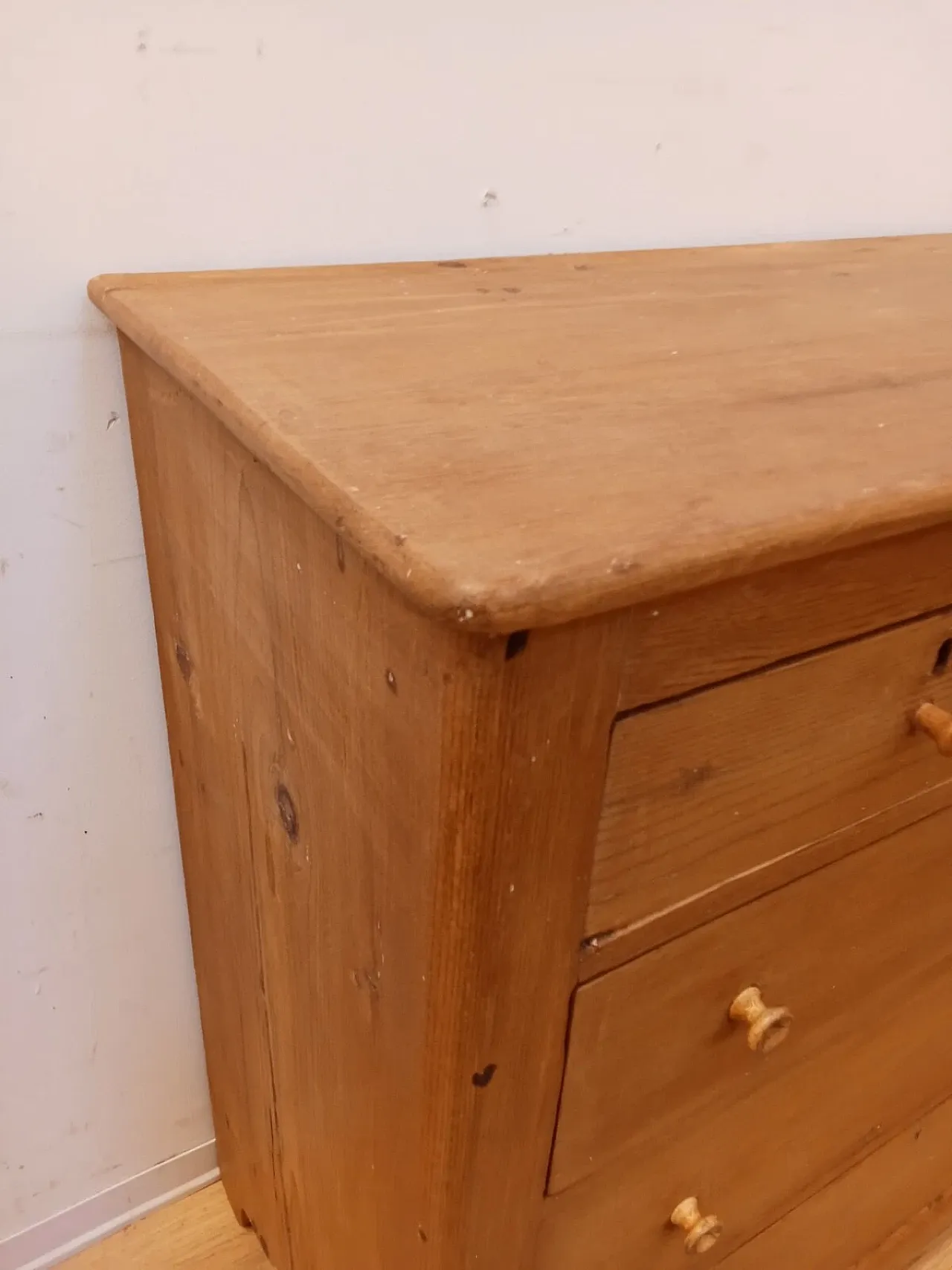 Solid fir chest of drawers, late 19th century 6