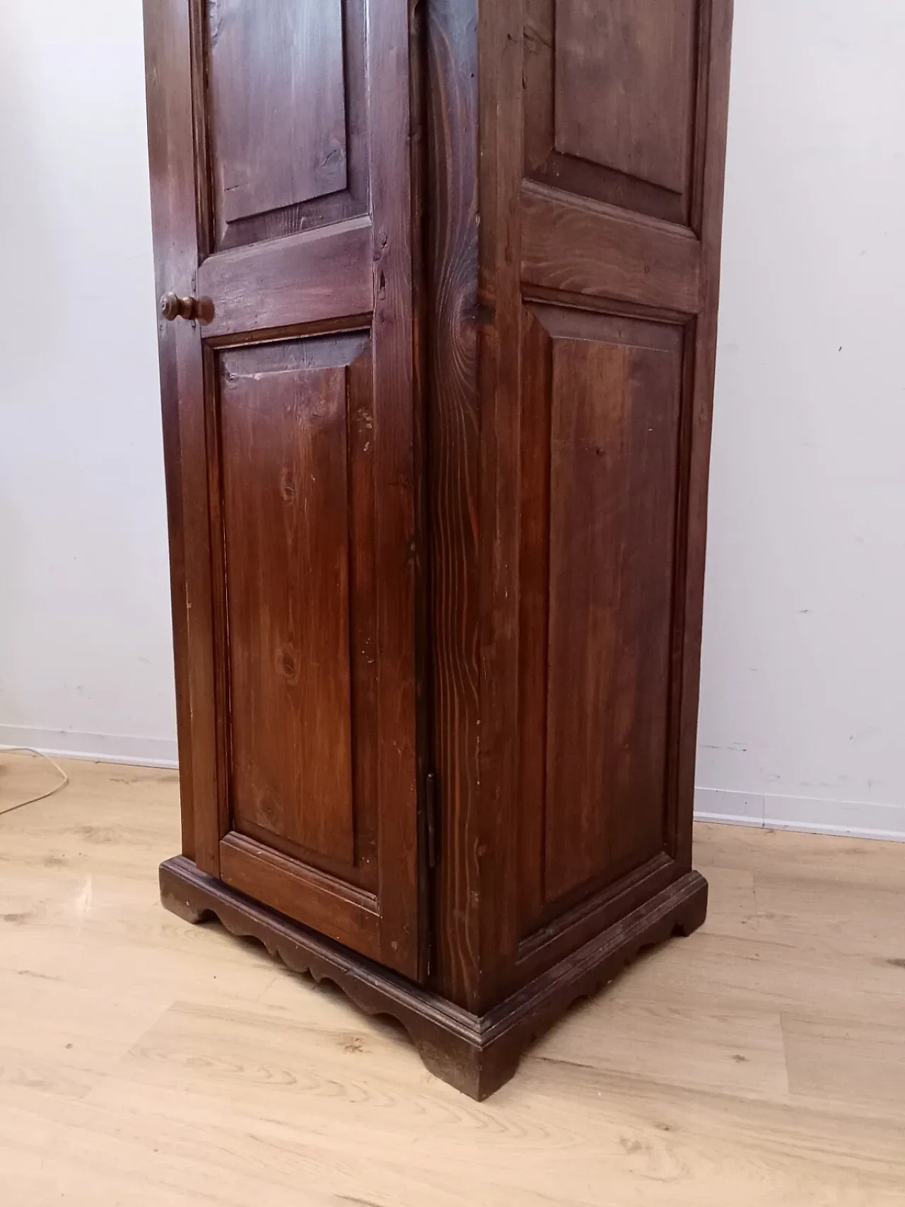 Spruce single-door wardrobe, late 19th century 10