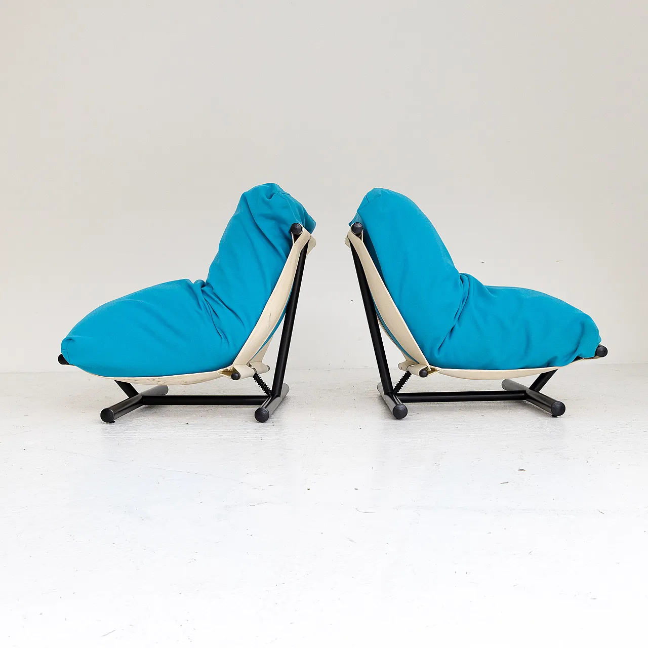 Pair of armchairs Le Farfalle by Paolo Orlandini for Elam, 1970s 3