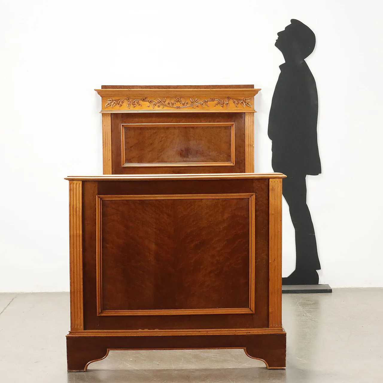 Bed Art Nouveau cherrywood mahogany, 20th century 2