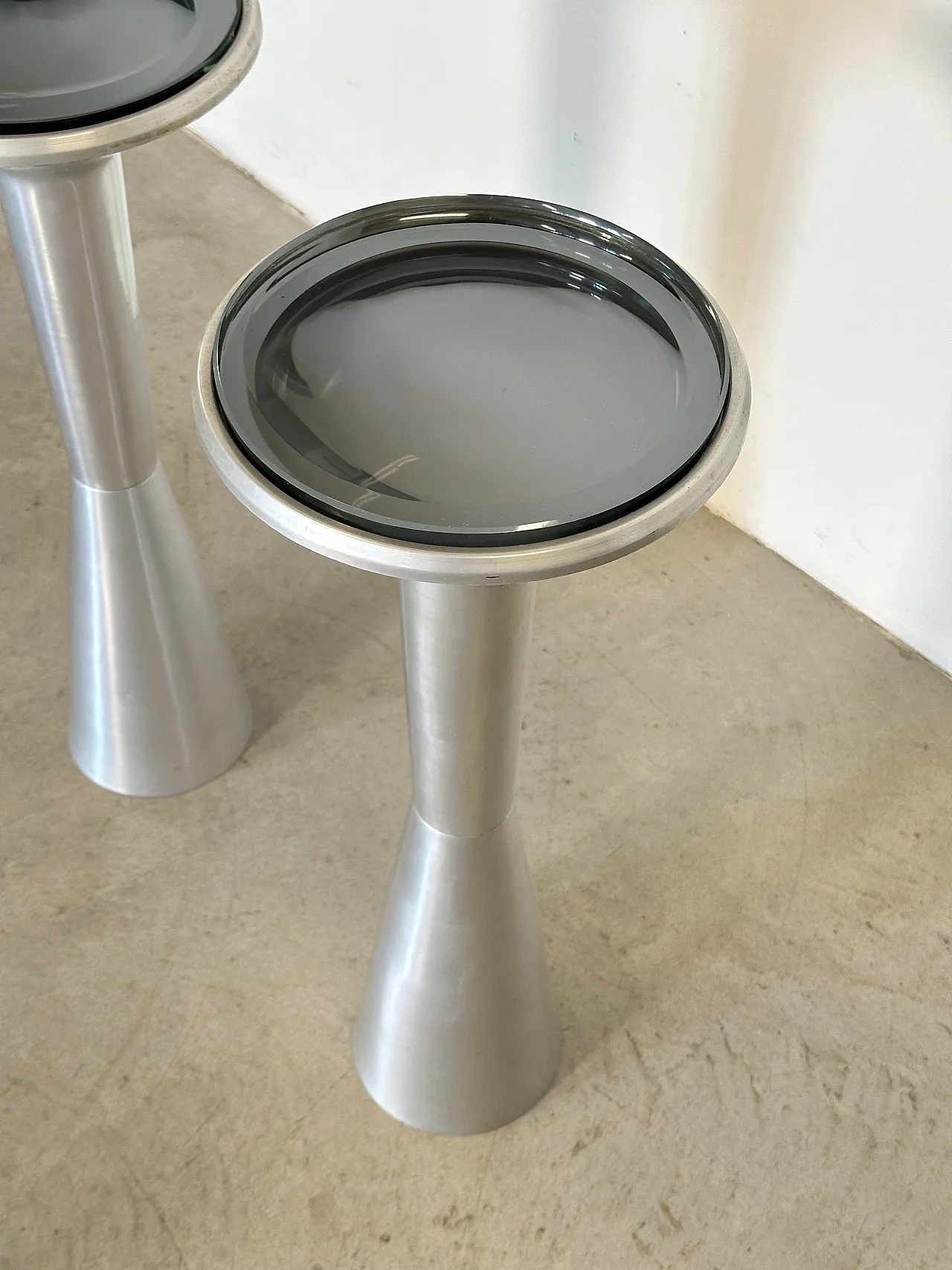 Pair of small tables by Gianni Moscatelli for Formanova, 60s 3