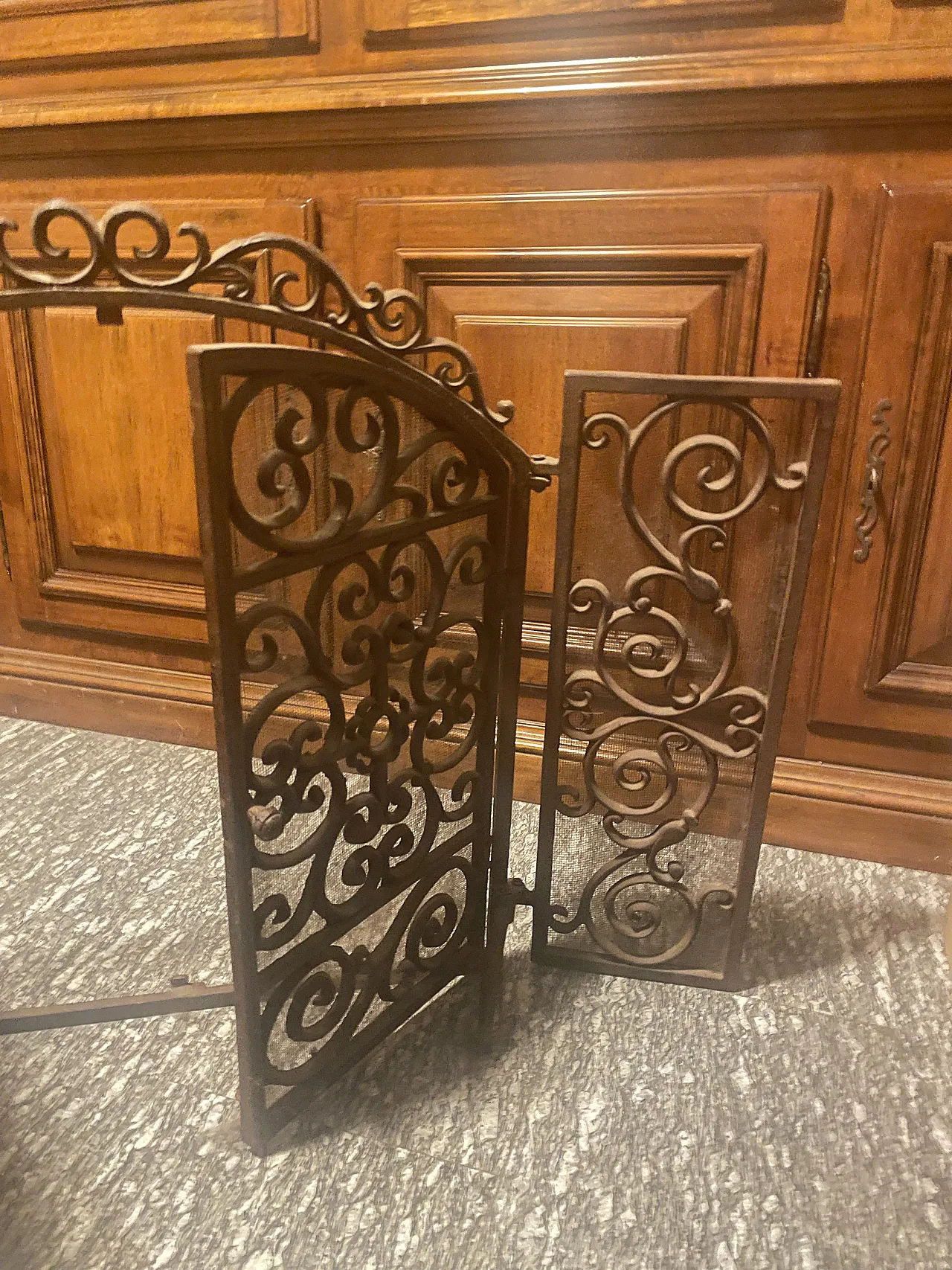 Wrought iron parascintille, 90s 11