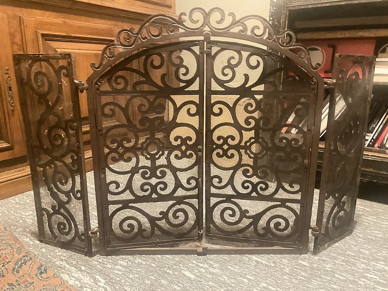 Wrought iron parascintille, 90s 14