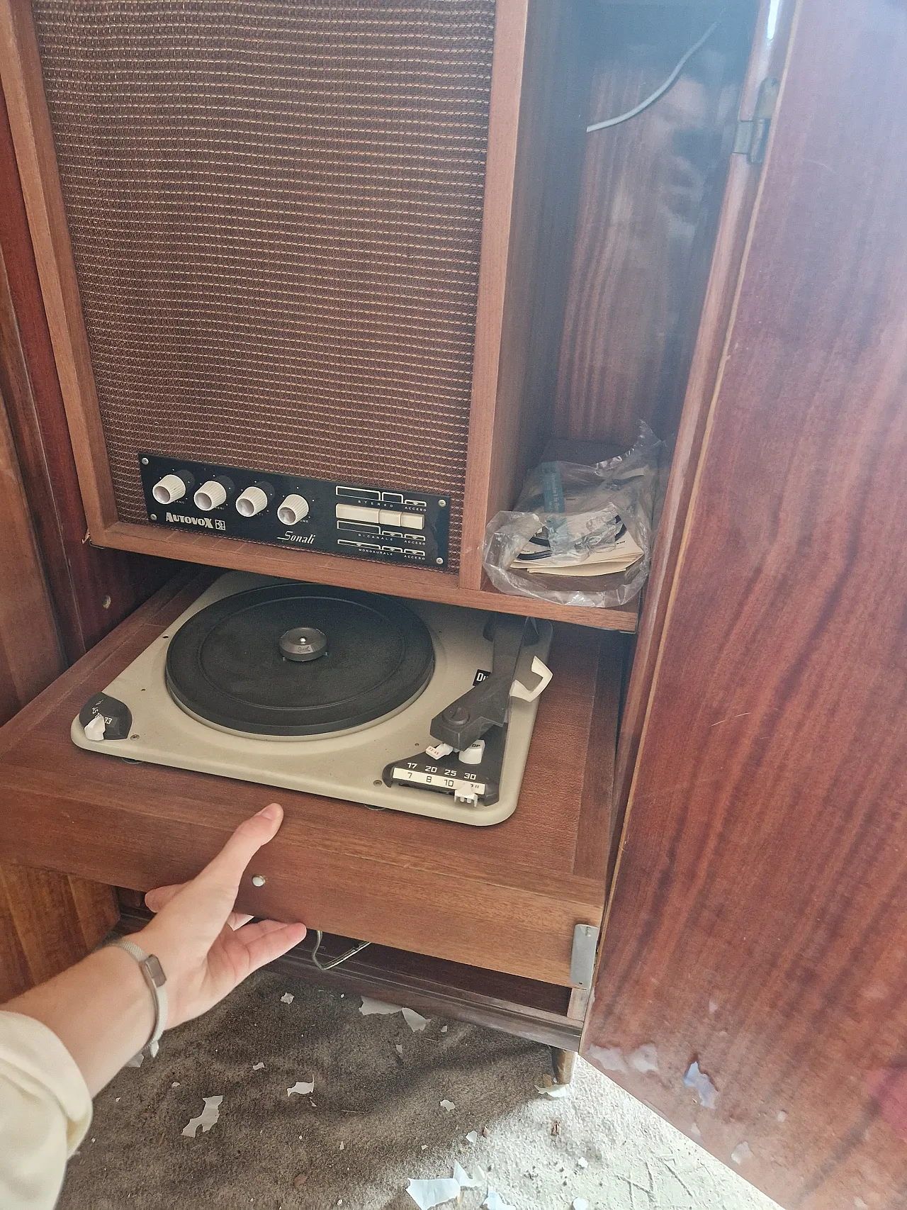 Mobile da Salotto Anomina Castelli con Impianto Musica, anni '50 6