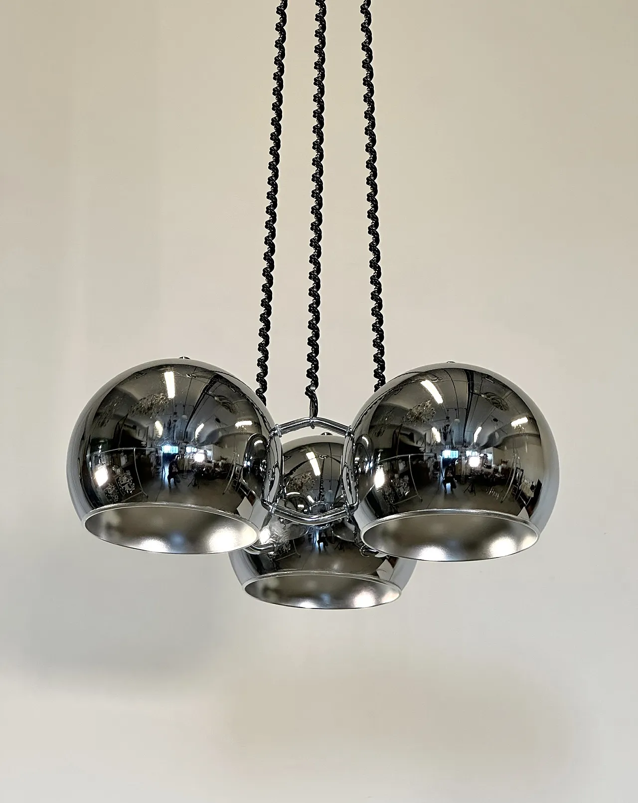 Lampadario space age in acciaio di Goffredo Reggiani anni 70 2