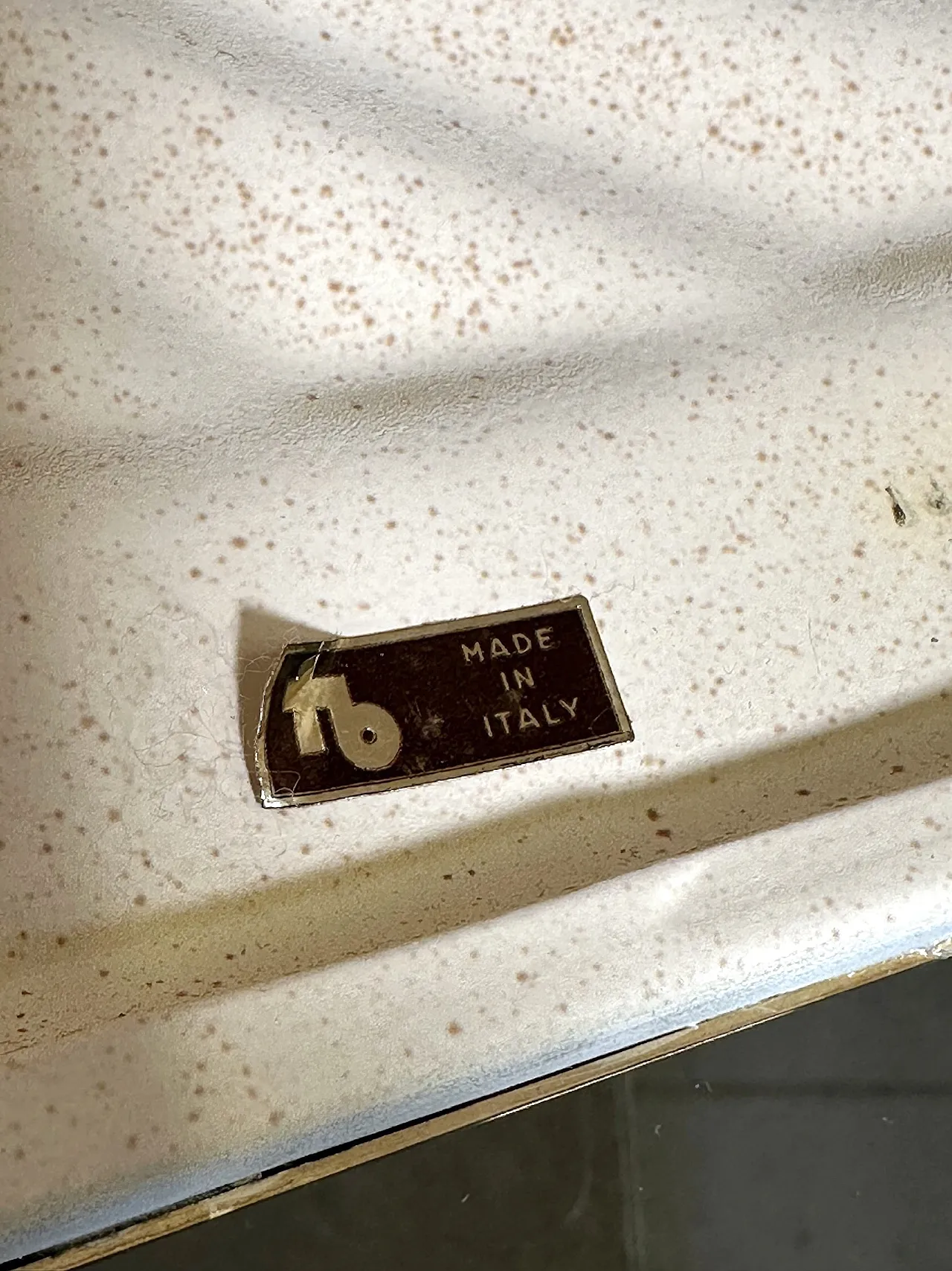 Lampada da tavolo in ceramica e ottone di Tommaso Barbi, anni '70 4