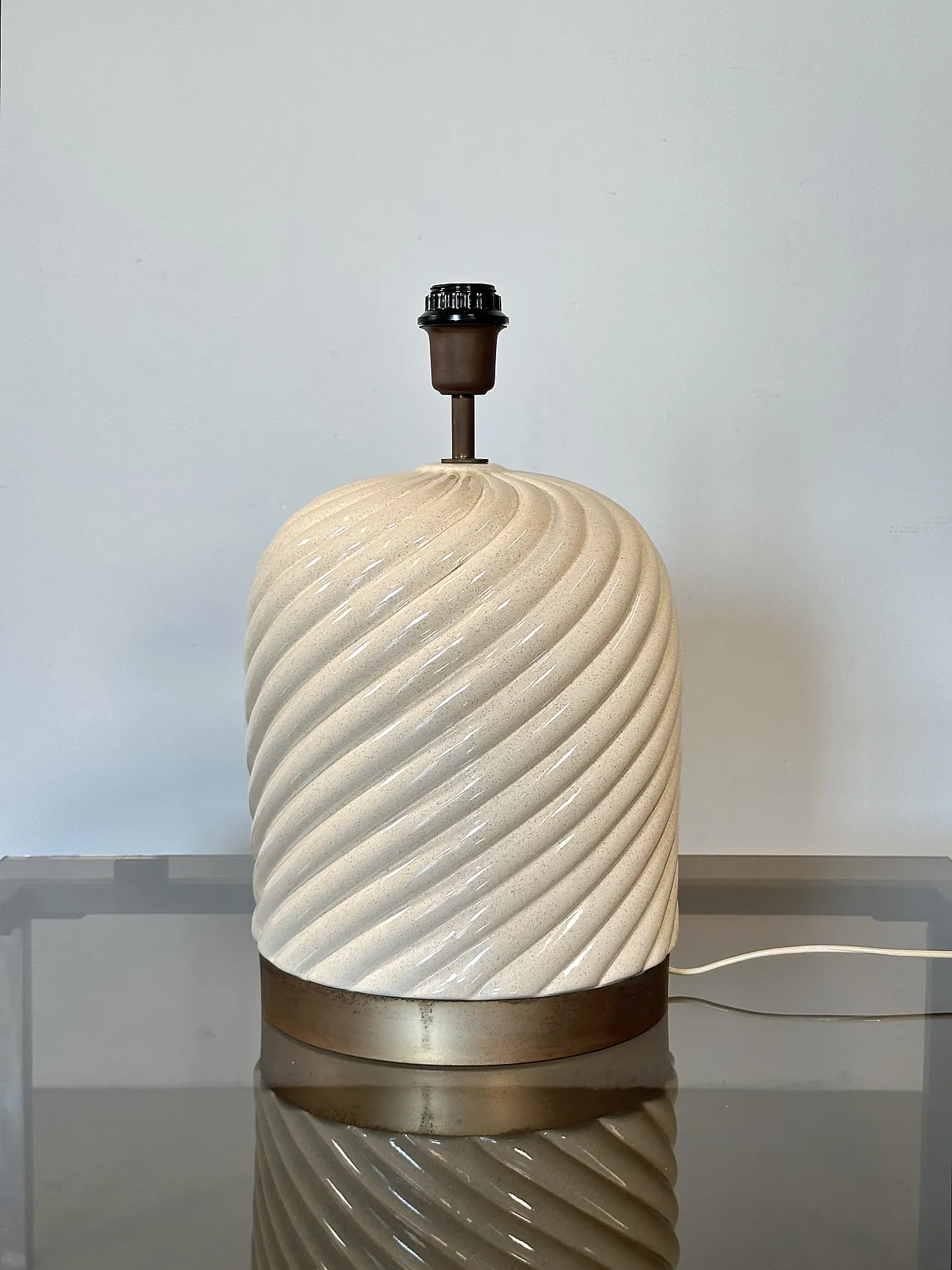 Lampada da tavolo in ceramica e ottone di Tommaso Barbi, anni '70 5